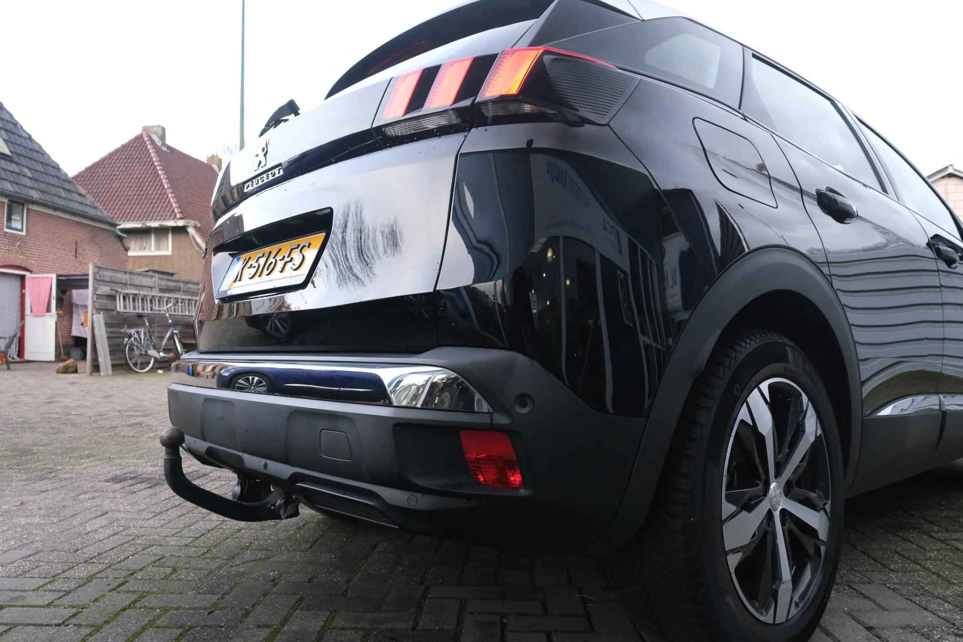 Peugeot 3008 1.2 PureTech Allure - 5/50