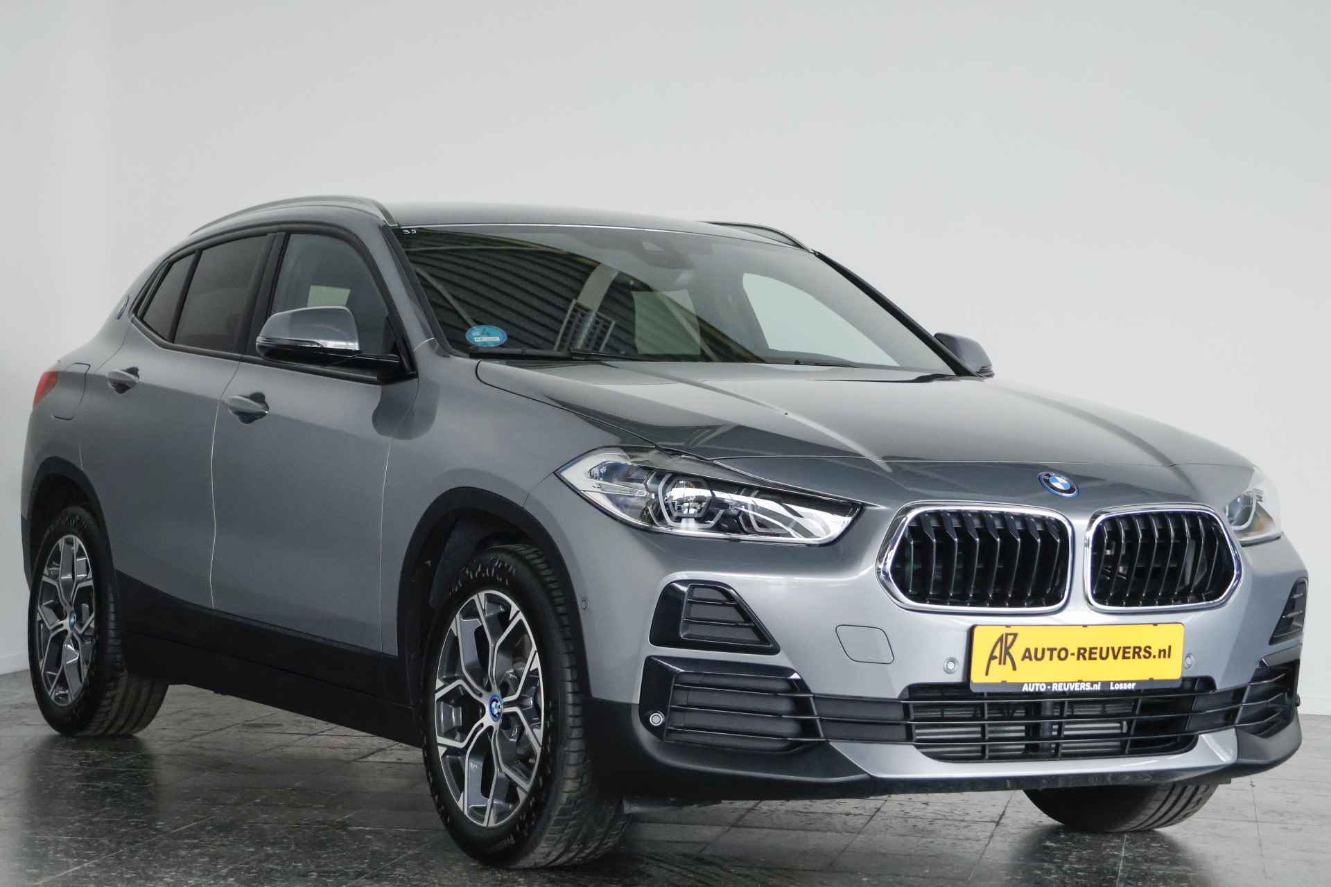 BMW X2 xDrive25e Edition / LED / Navi / Pilot assist / Cam - 4/32