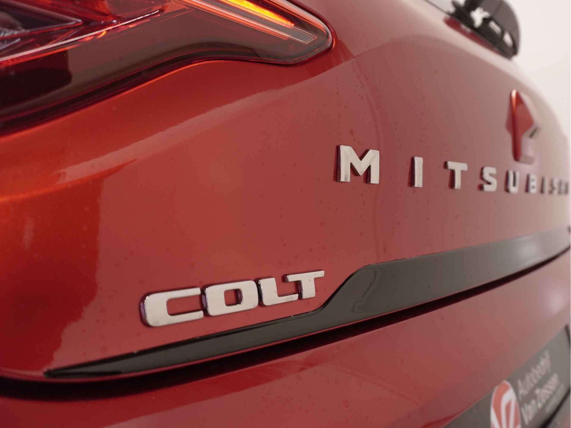 Mitsubishi Colt 1.6 HEV Instyle Hybrid | Navigatie | Adaptive cruise control | € 1500 upgrade korting | - 9/58