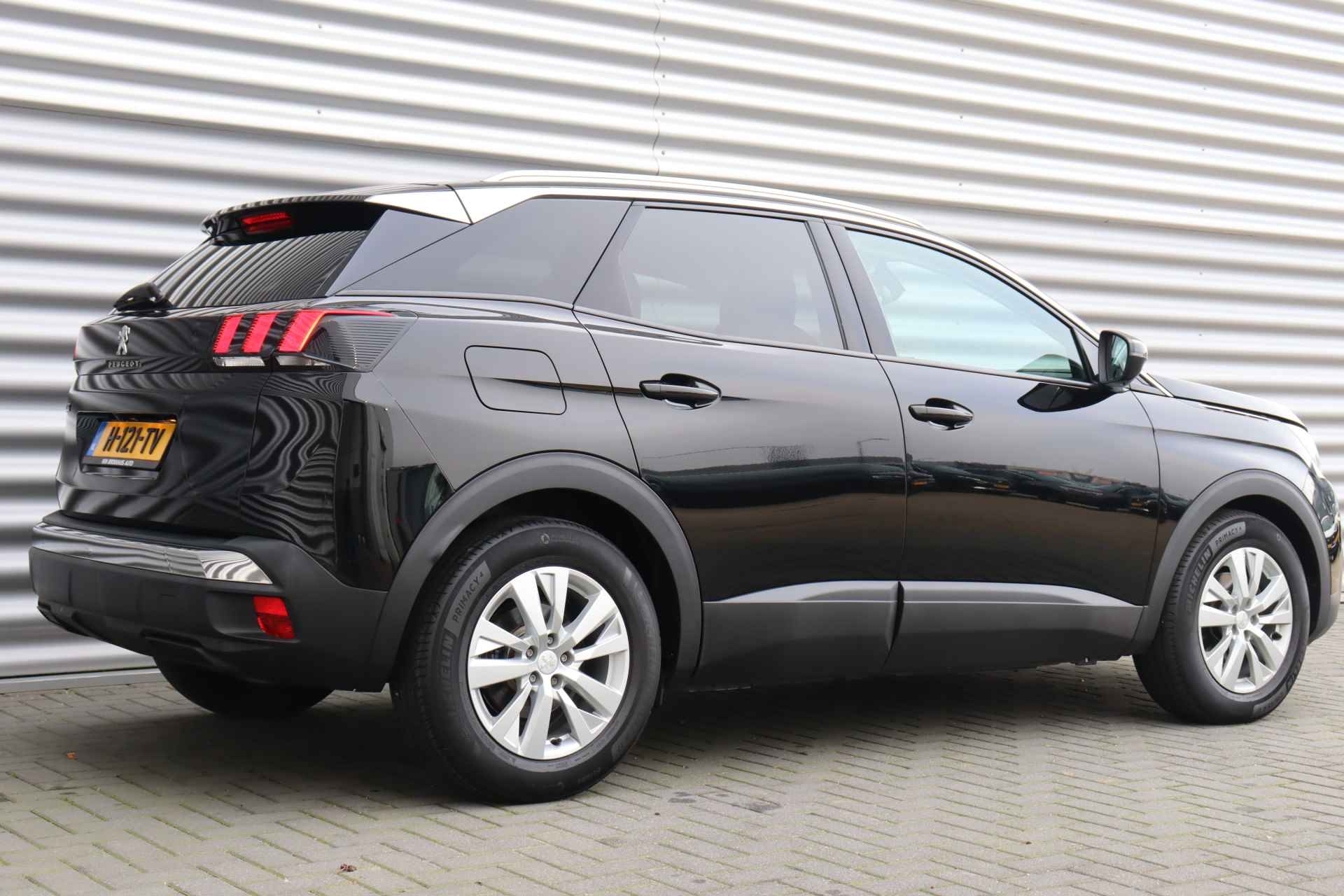 Peugeot 3008 1.2 PURETECH 130PK ACTIVE PACK AUTOMAAT / NAVI / CLIMA / PDC / 17" LMV / CAMERA / BLUETOOTH / CRUISECONTROL / NIEUWSTAAT !! - 7/38