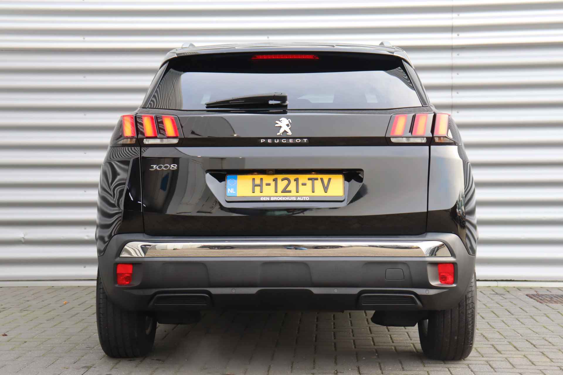 Peugeot 3008 1.2 PURETECH 130PK ACTIVE PACK AUTOMAAT / NAVI / CLIMA / PDC / 17" LMV / CAMERA / BLUETOOTH / CRUISECONTROL / NIEUWSTAAT !! - 8/38