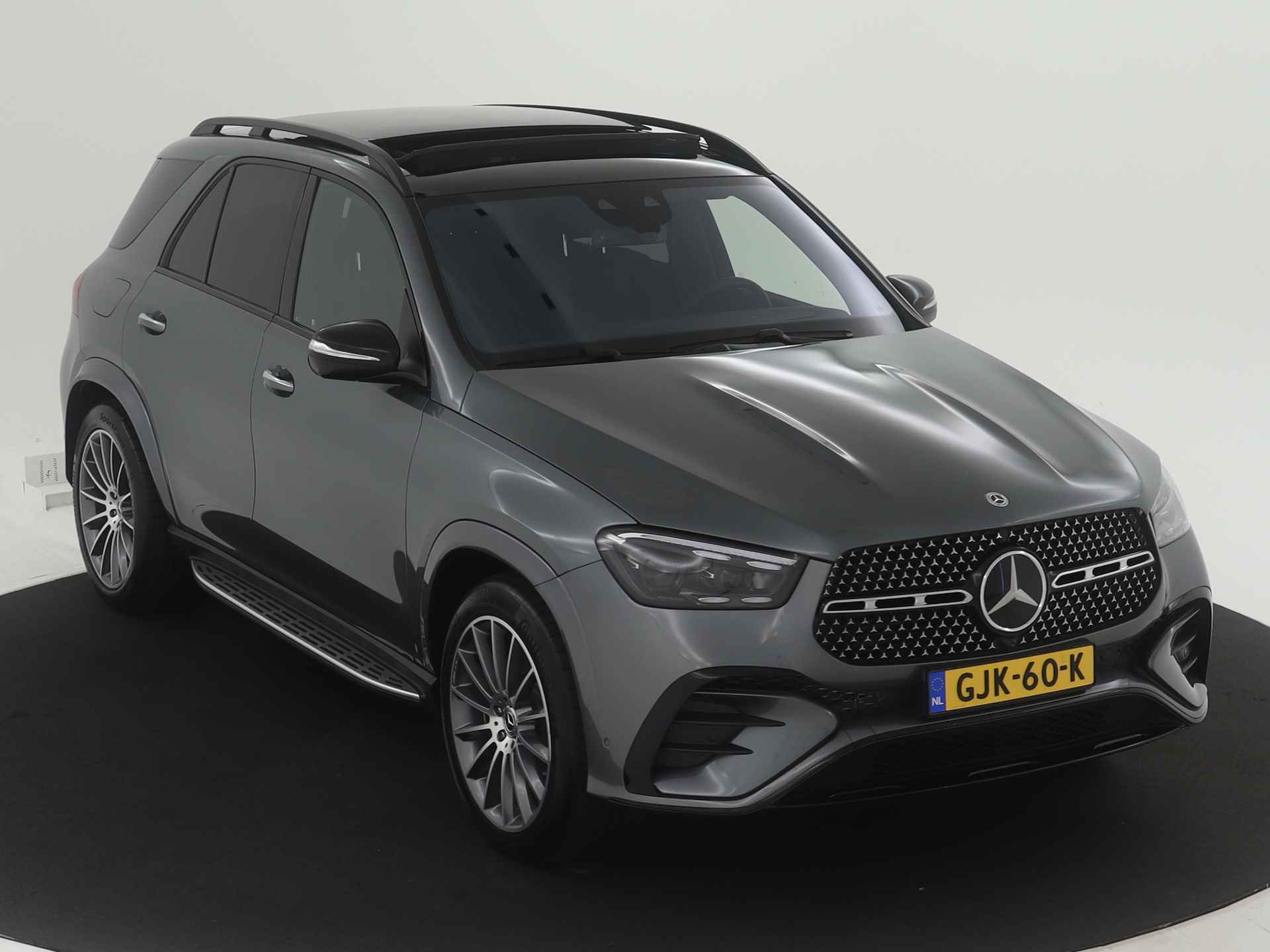 Mercedes-Benz GLE 400 e AMG Plug-In Hybride | Panoramadak | 360° camera | Trekhaak | Luchtvering | Multibeam | Inclusief 24 maanden MB Certified garantie voor Europa. - 28/45