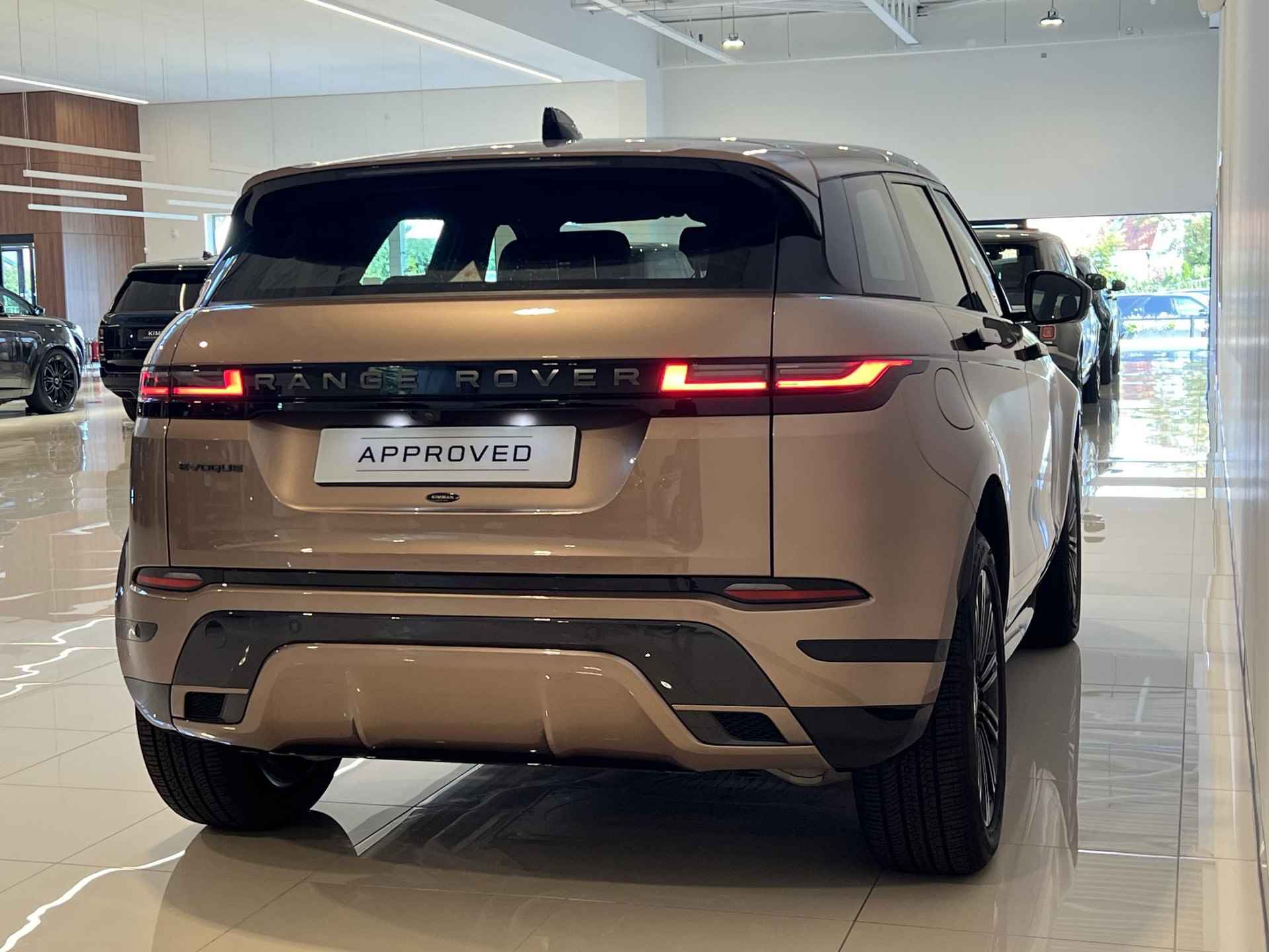 Land Rover Range Rover Evoque 1.5 P300e PHEV AWD Dynamic SE | Schuif/Kanteldak | 20 inch velgen | Head-Up - 7/26