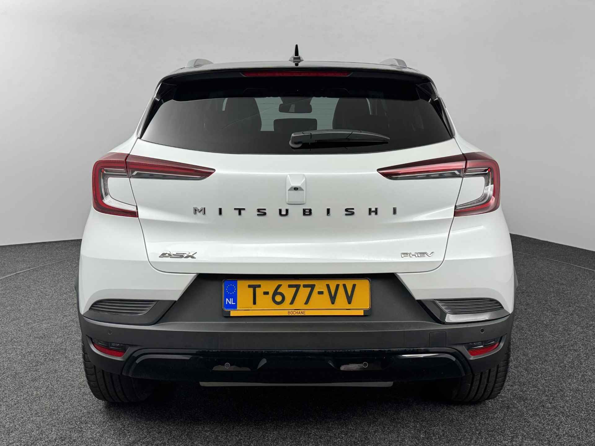 Mitsubishi ASX 1.6 PHEV AT First Edition - 13/51