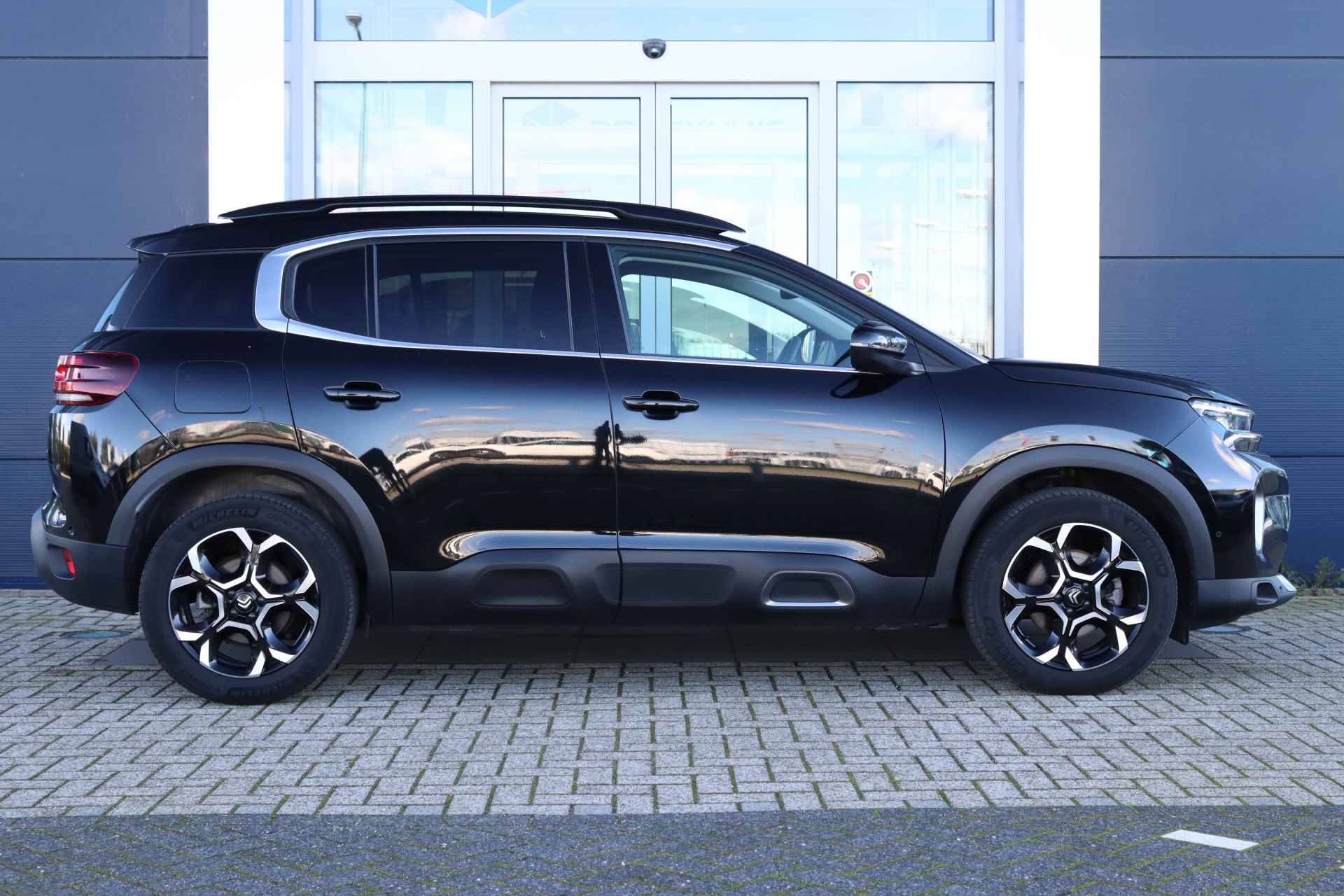 Citroën C5 Aircross PureTech 130 EAT8 Business | Navigatie | Carplay | Keyless | ACC | Camera | PDC | Climate - 8/30