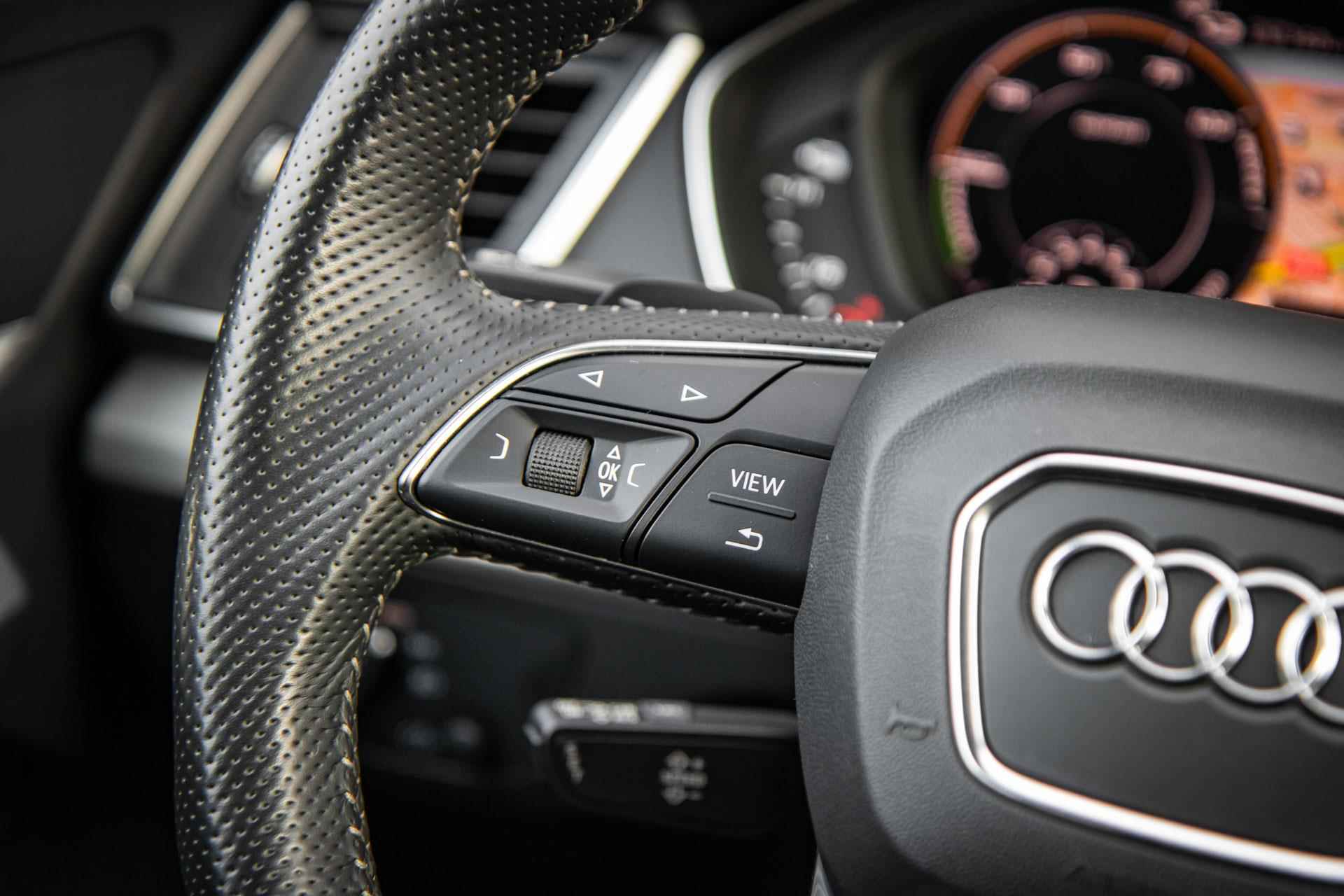 Audi Q5 55 TFSI e quattro 367pk S edition S-tronic | Panoramadak | Trekhaak | Sportstoelen | 20" Velgen - 22/44