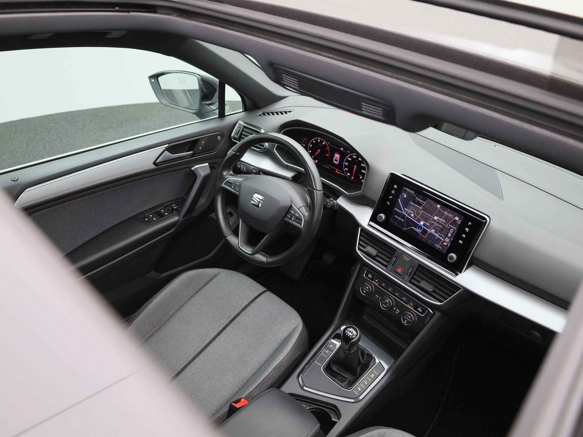 SEAT Tarraco 1.5 TSI Style 150 PK 7-persoons | Panoramadak | Apple Carplay/Android Auto | Climate Control | Keyless-Entry | Adaptive Cruise Control | BEATS Audio | Elektrische achterklep | Parkeersensoren | Virtual Cockpit | Stoelverwarming | Lichtmetalen velgen | - 39/46