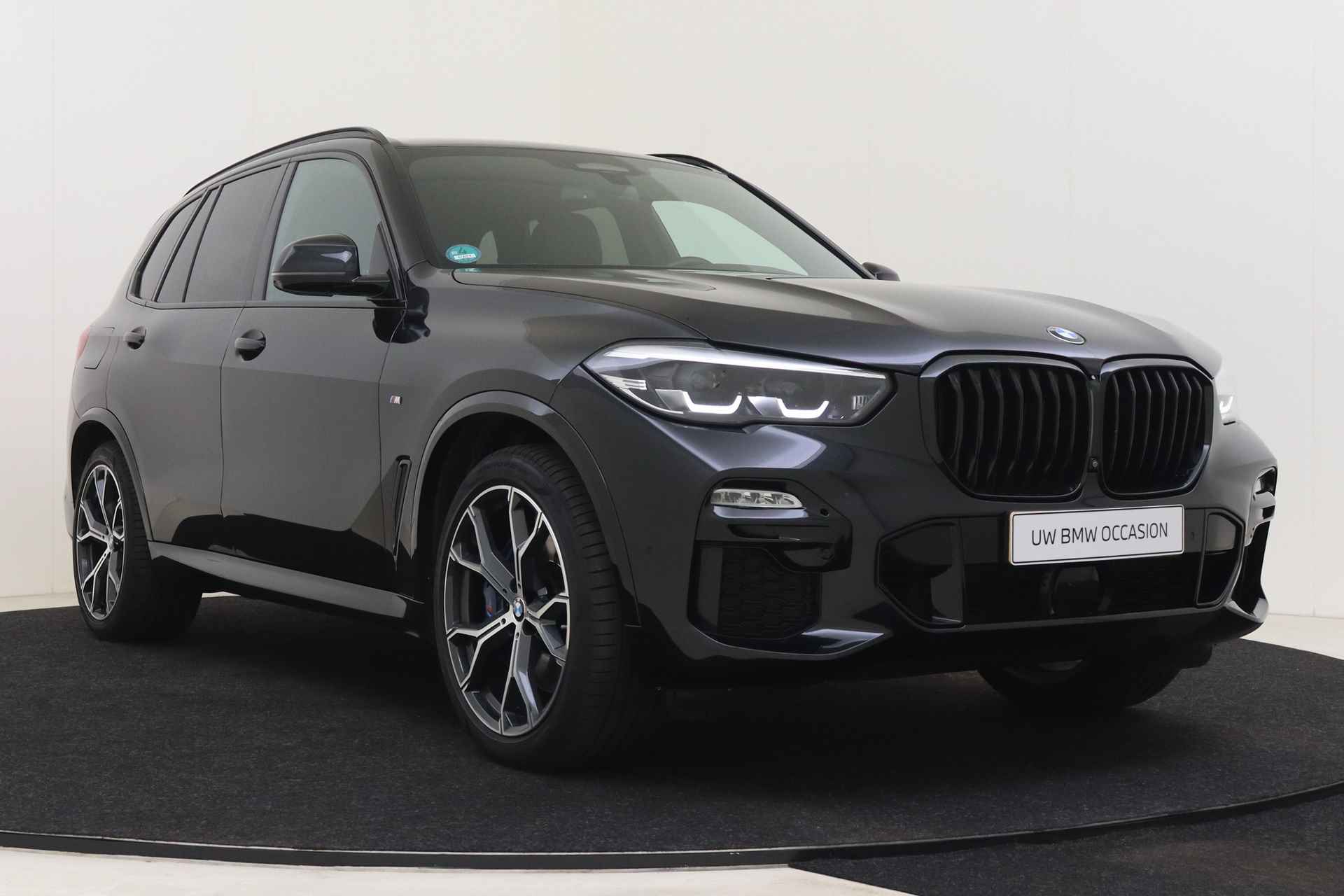 BMW X5 xDrive30d High Executive M Sport Automaat / Trekhaak / Head-Up / Air Suspension / Harman Kardon / Massage / Comfortstoelen /Active Steering - 14/64