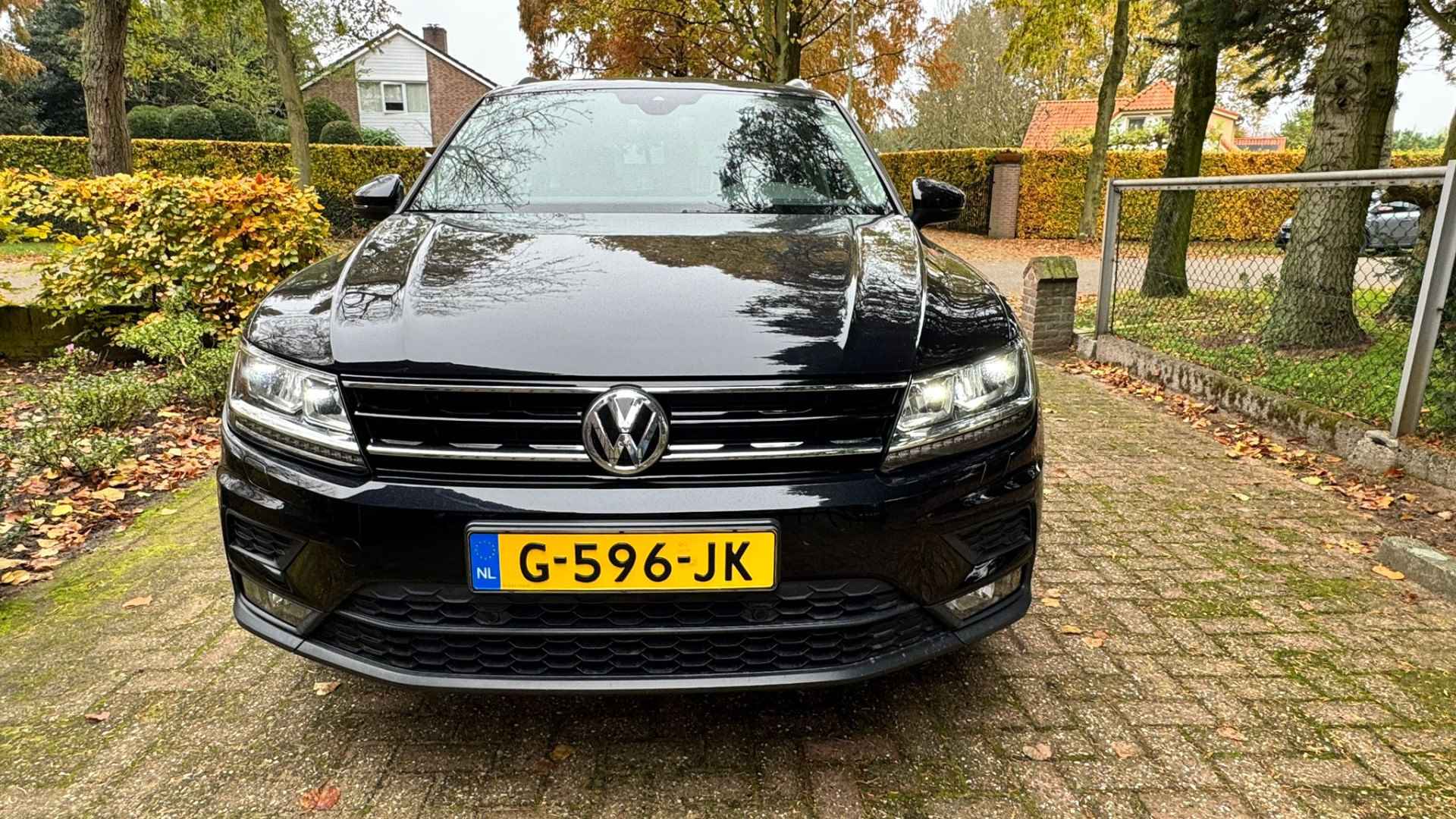 Volkswagen Tiguan 1.5 TSI ACT Highline. Panodak, Virt Cockpit, Led Koplampen, 18"LMV - 2/9