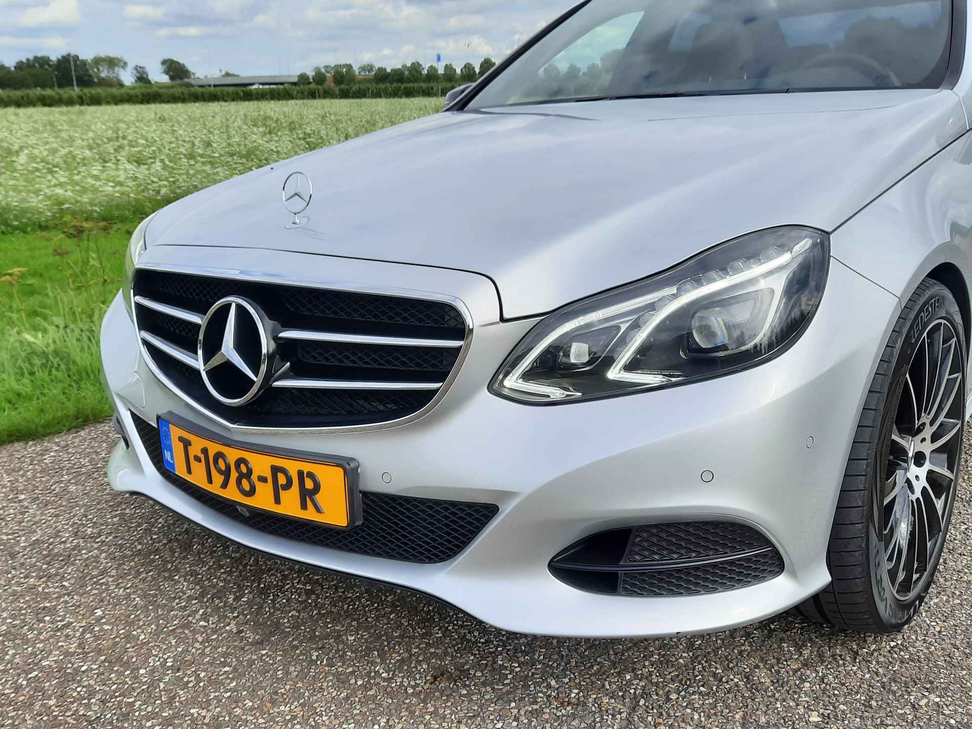 Mercedes-Benz E-Klasse 200 Prestige Avantgarde Lage Km stand! | Clima | Pano | Navi | Cruise | Parkeerhulp | Camera - 12/43