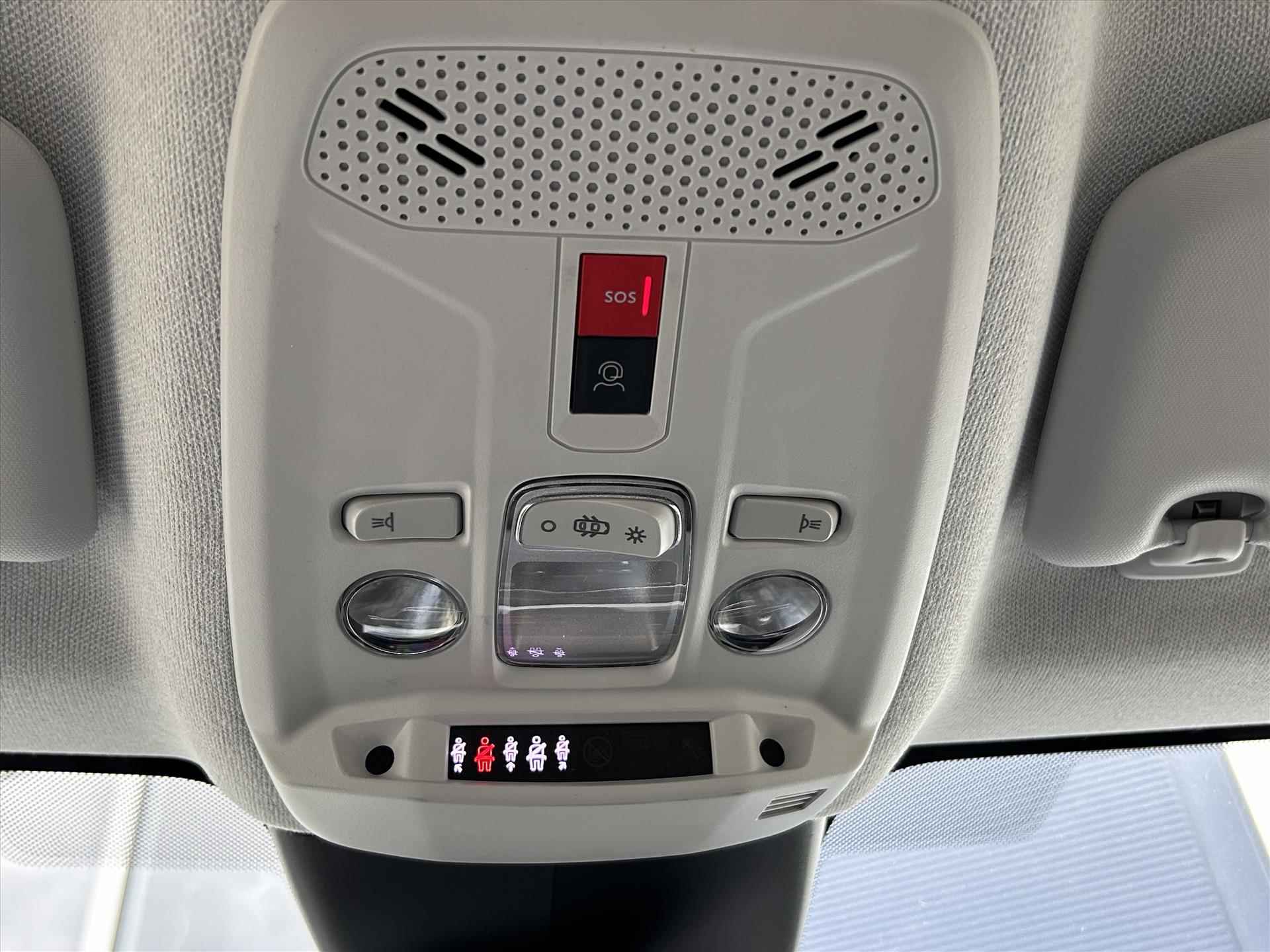 Citroen ë-C4 X EV 50kWh 136pk Feel Pack | Camera | Navigatie | 18" velgen | Apple Carplay&Android Auto - 22/26