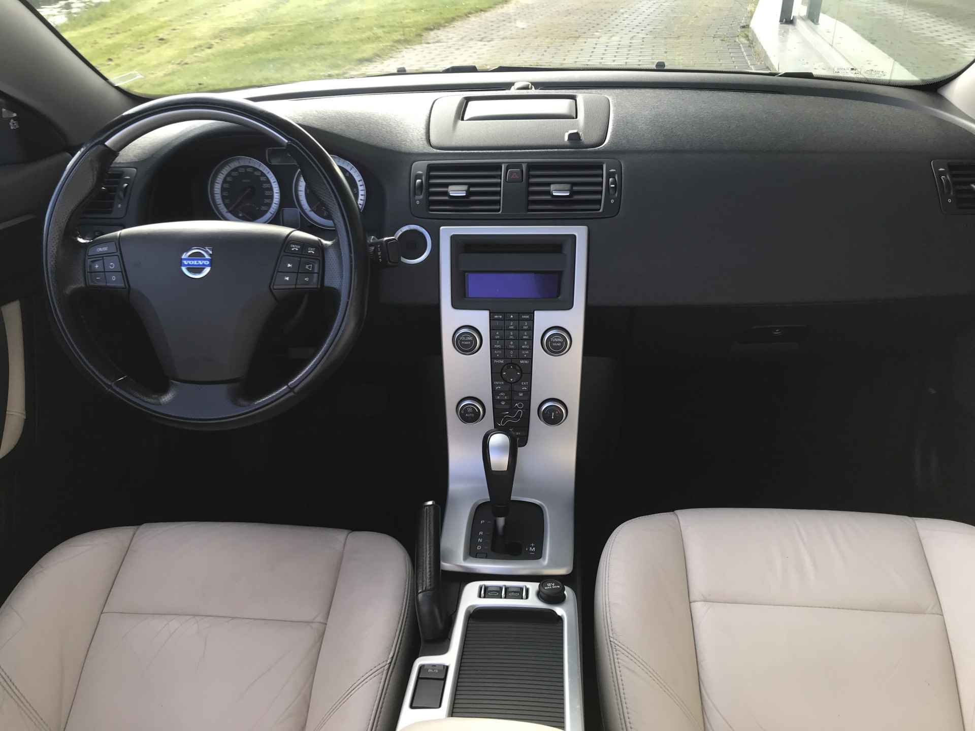 Volvo C70 Cabriolet 2.0D Intro Edition Automaat | Rijklaar incl garantie | Xenon Stoelverwarming Blis Navigatie - 10/36