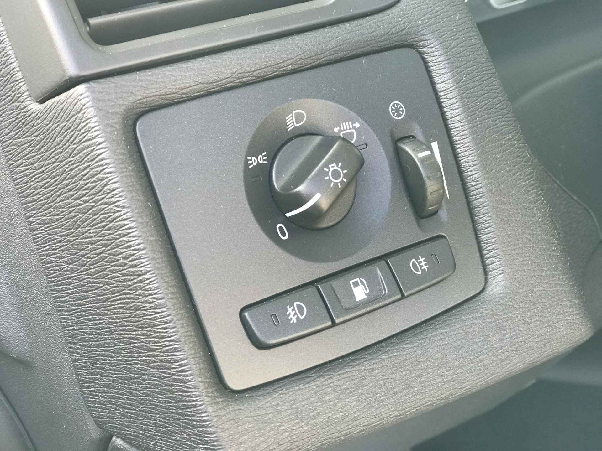 Volvo C70 Cabriolet 2.0D Intro Edition Automaat | Rijklaar incl garantie | Xenon Stoelverwarming Blis Navigatie - 13/36