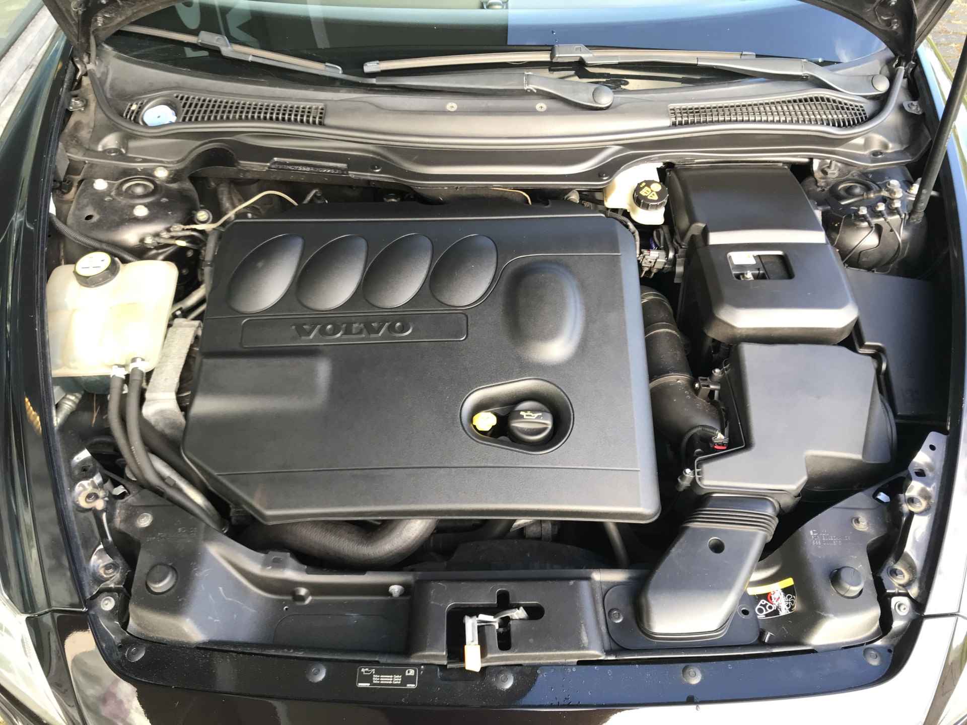 Volvo C70 Cabriolet 2.0D Intro Edition Automaat | Rijklaar incl garantie | Xenon Stoelverwarming Blis Navigatie - 31/36