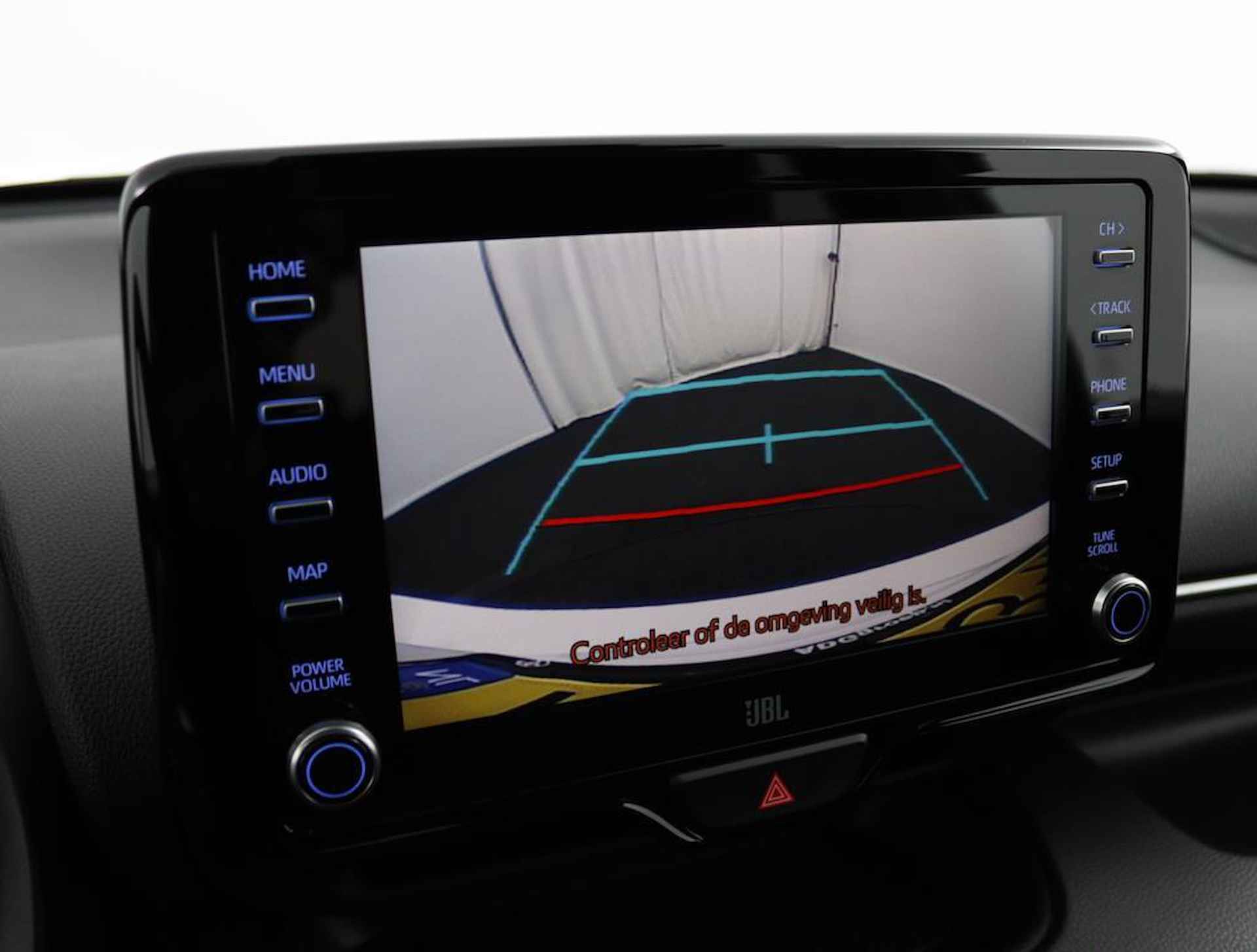 Toyota Yaris 1.5 Hybrid Executive | Navigatie | Climate-Control | Apple Carplay/Android Auto | Blindsport-Monitor | Parkeersensoren | Stootlijsten | - 17/57