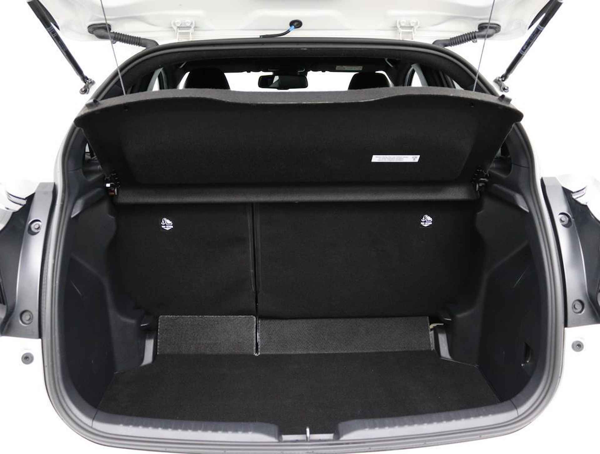 Toyota Yaris 1.5 Hybrid Executive | Navigatie | Climate-Control | Apple Carplay/Android Auto | Blindsport-Monitor | Parkeersensoren | Stootlijsten | - 35/57