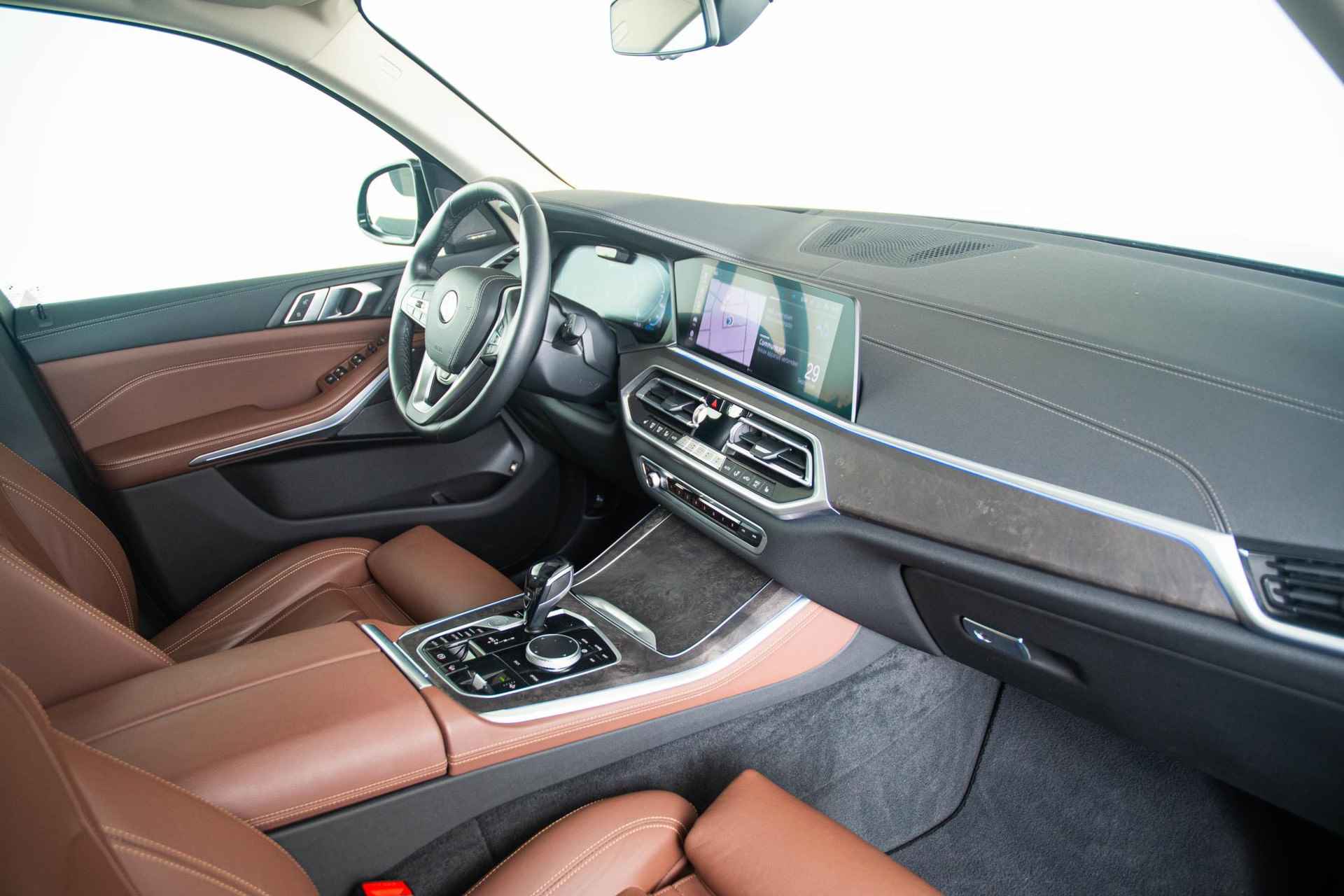 BMW X5 xDrive45e High Executive xLine - Trekhaak - Panoramadak - Adaptive LED - Parking Assistant Plus - Driving Assistant Pro - Head-up Display - HiFi System Harman Kardon - 10/49