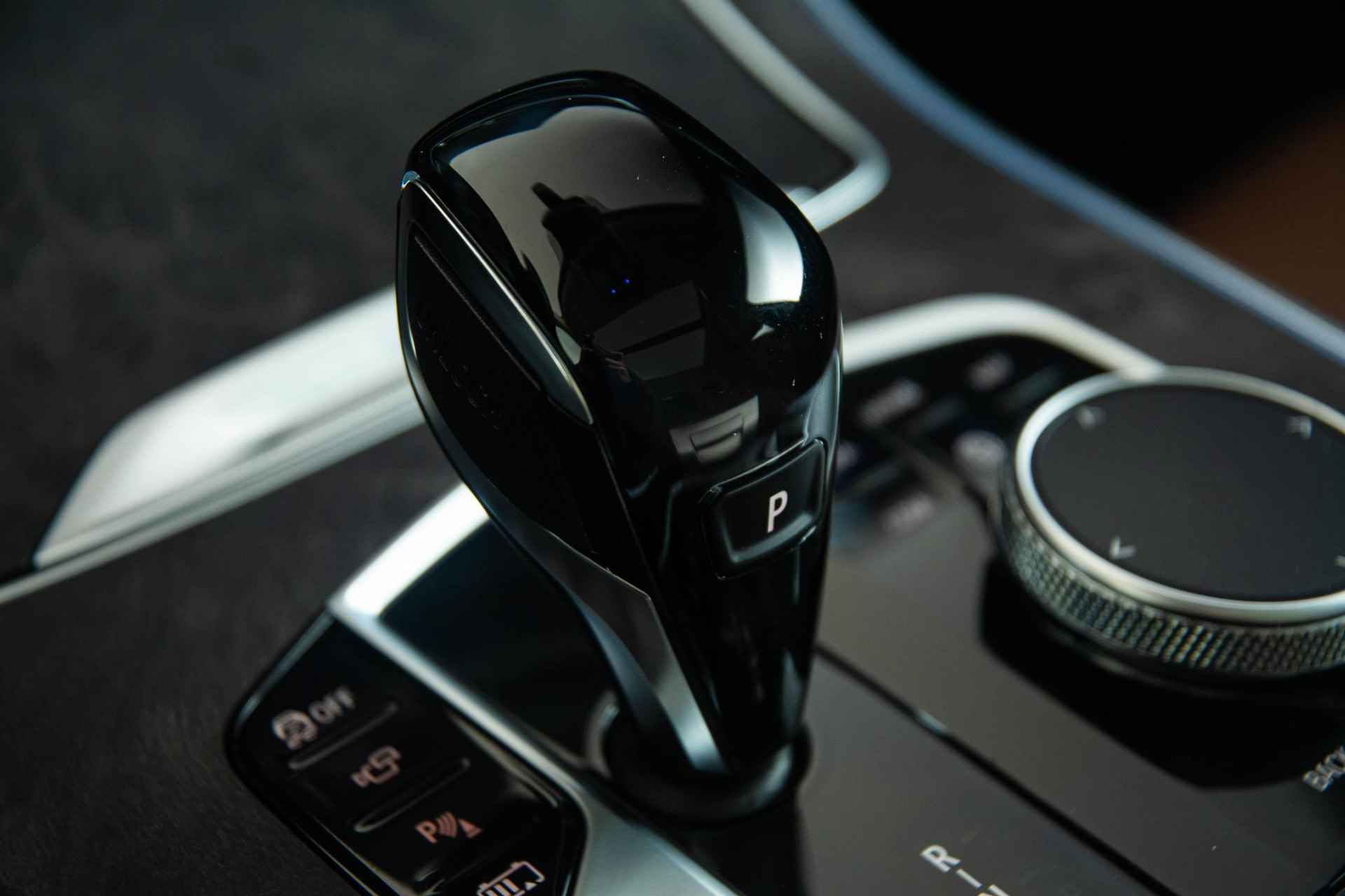 BMW X5 xDrive45e High Executive xLine - Trekhaak - Panoramadak - Adaptive LED - Parking Assistant Plus - Driving Assistant Pro - Head-up Display - HiFi System Harman Kardon - 26/49