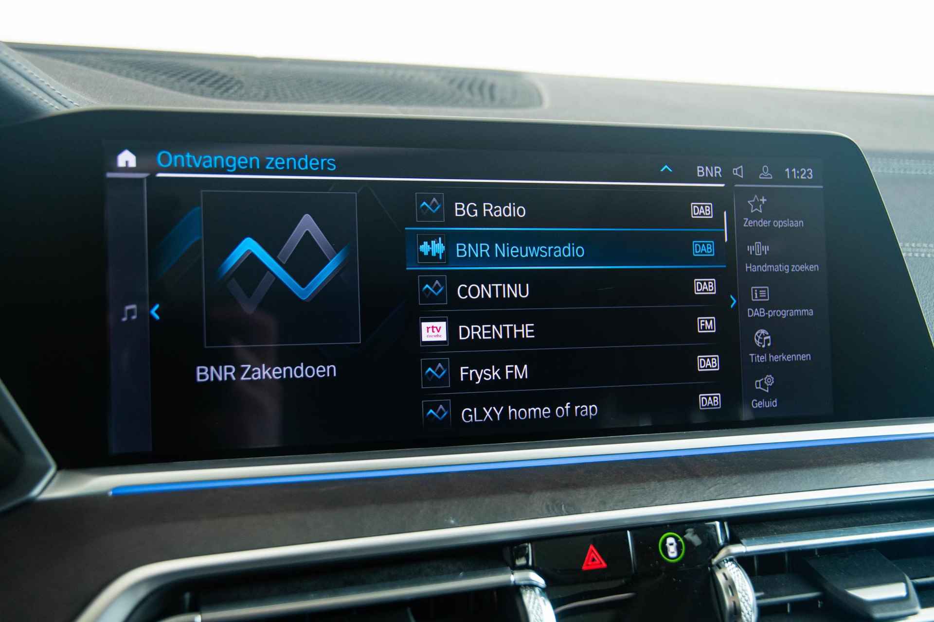 BMW X5 xDrive45e High Executive xLine - Trekhaak - Panoramadak - Adaptive LED - Parking Assistant Plus - Driving Assistant Pro - Head-up Display - HiFi System Harman Kardon - 40/49