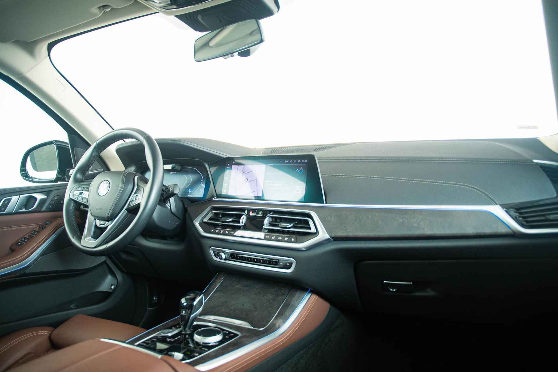 BMW X5 xDrive45e High Executive xLine - Trekhaak - Panoramadak - Adaptive LED - Parking Assistant Plus - Driving Assistant Pro - Head-up Display - HiFi System Harman Kardon - 45/49