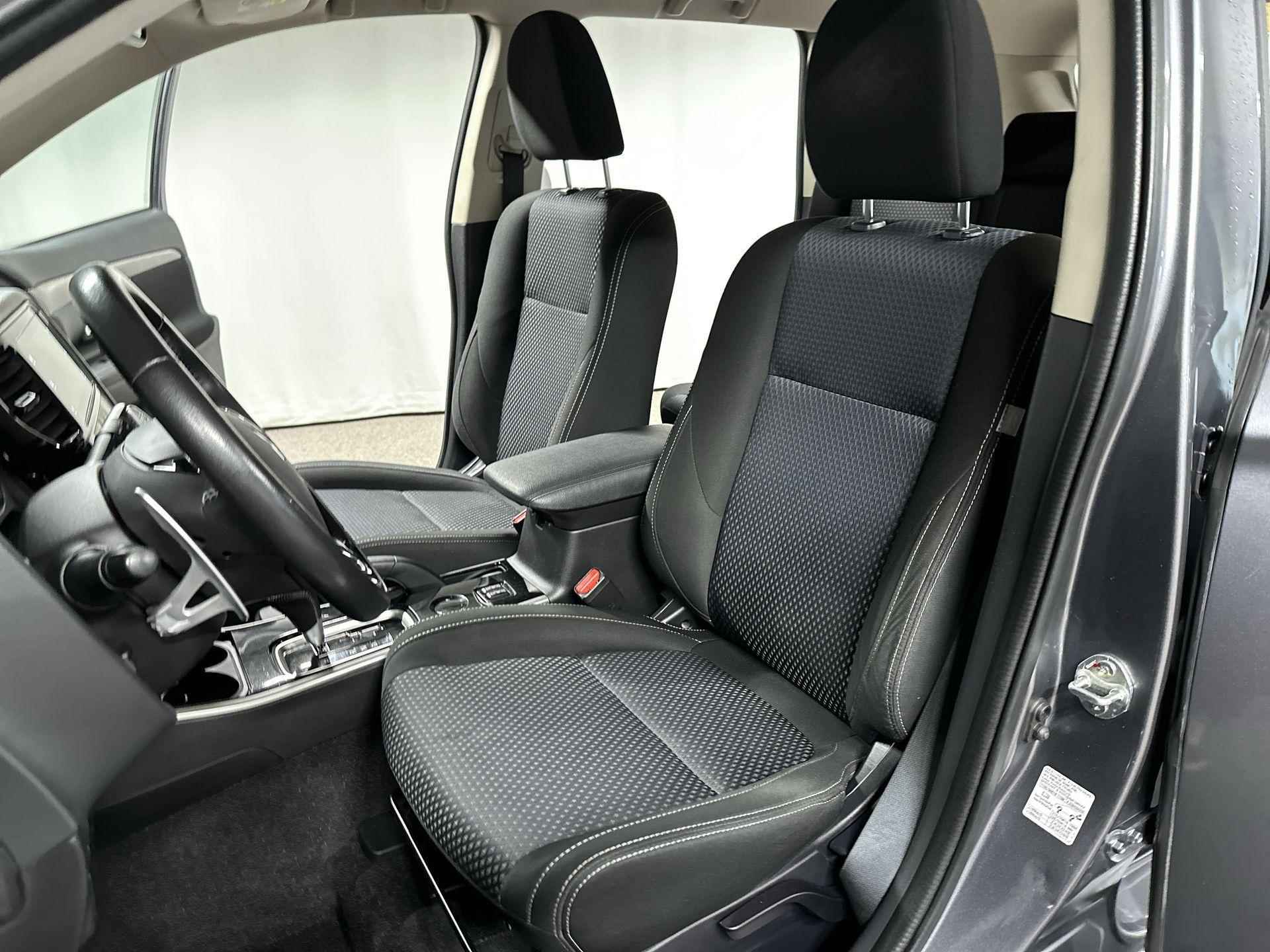 Mitsubishi Outlander 2.0 Connect Pro Automaat - 4/42