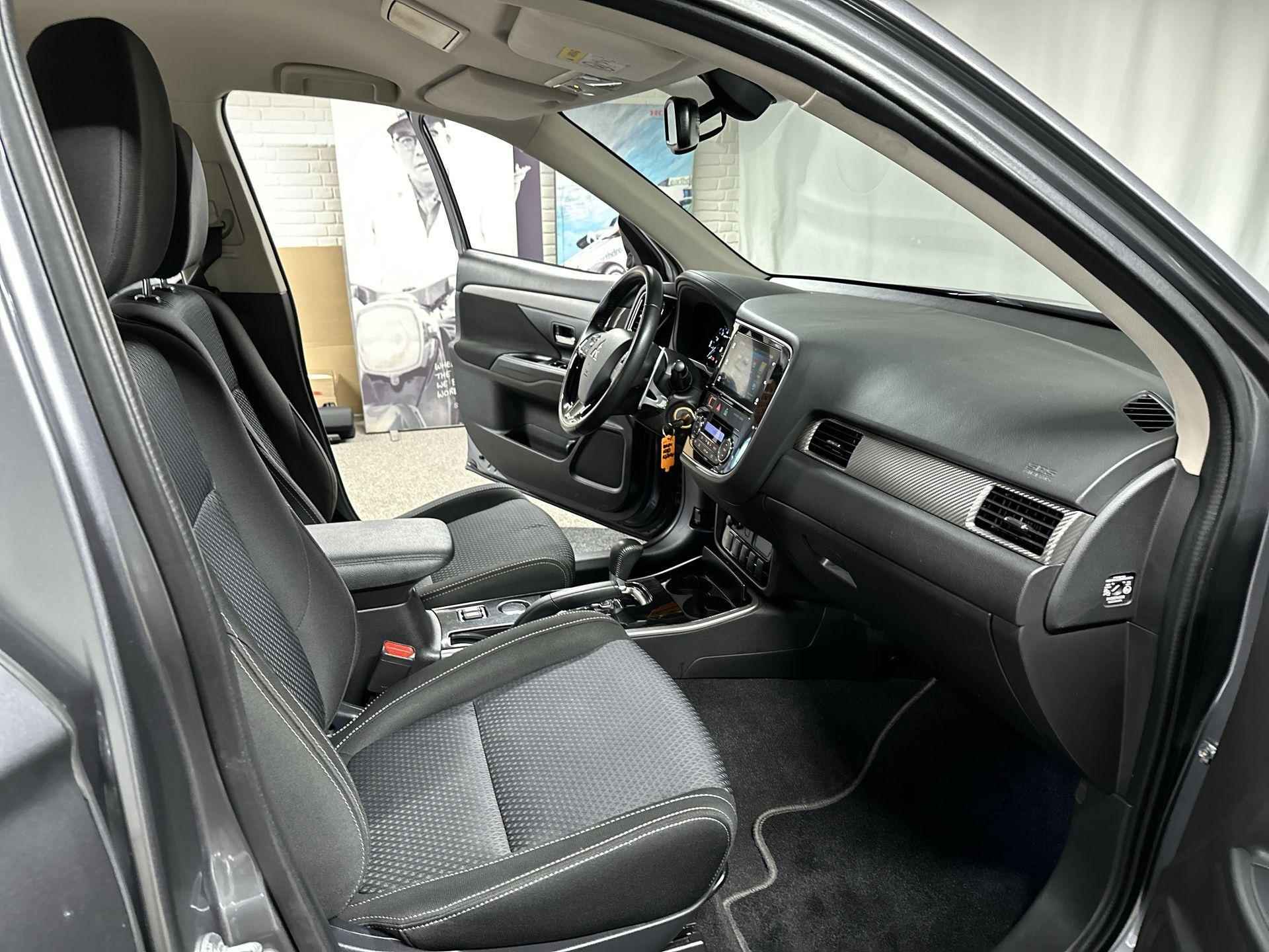 Mitsubishi Outlander 2.0 Connect Pro Automaat - 7/42