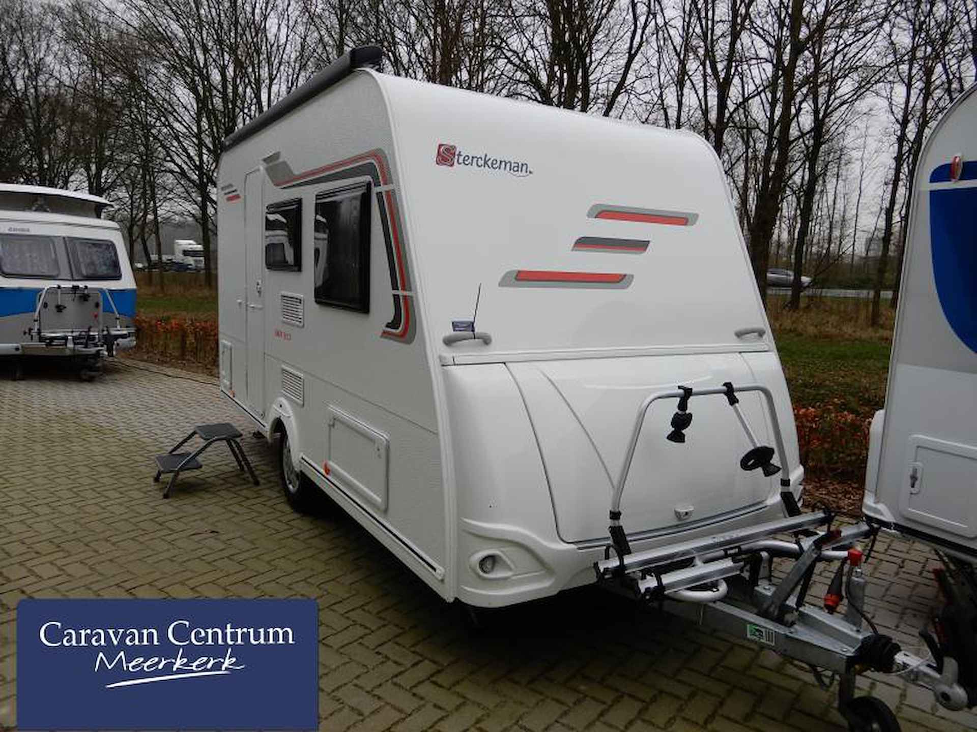 Sterckeman Easy 390 CP + Thule luifel - 3/16