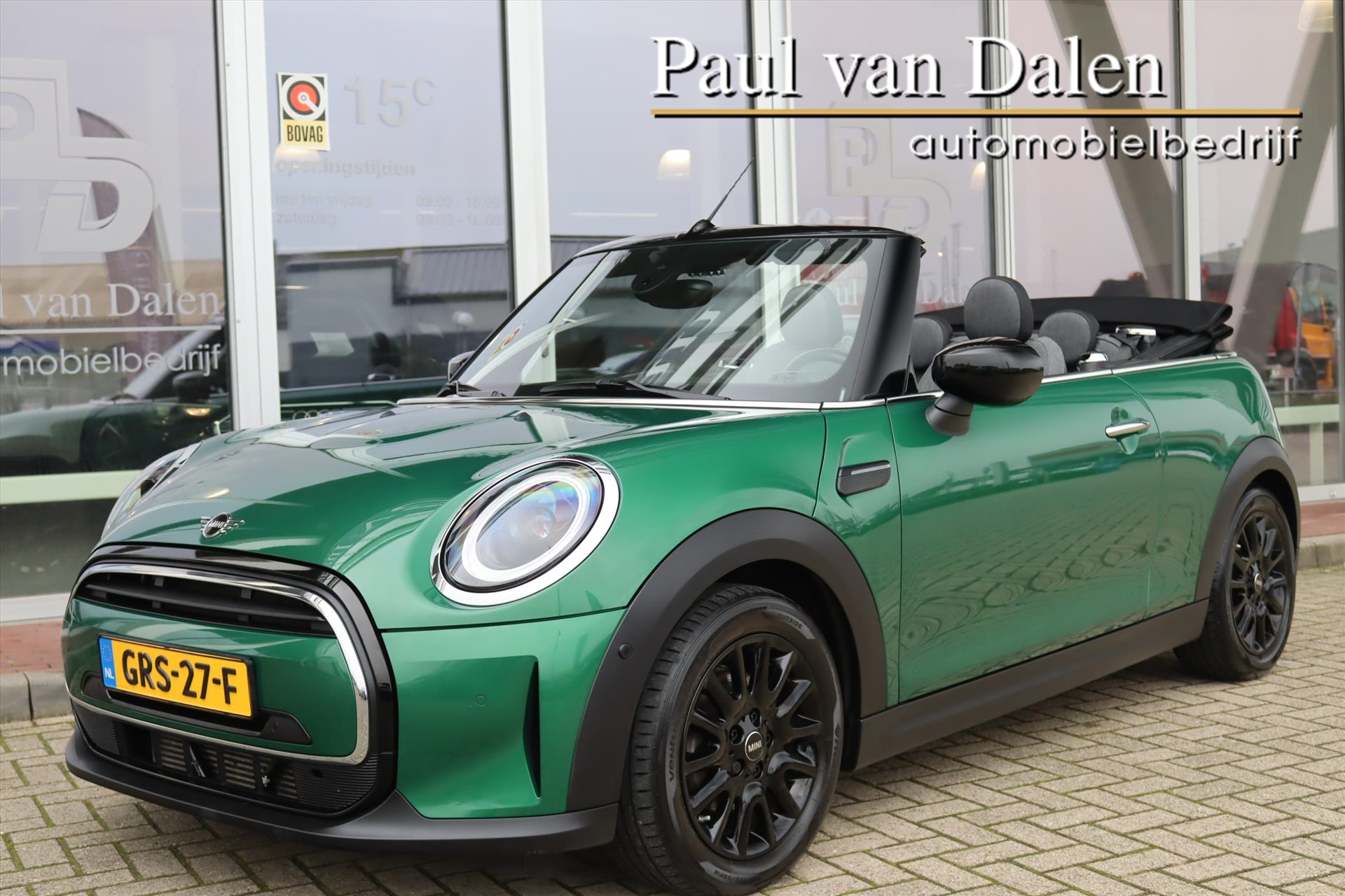 Mini Mini Cabrio (f57) 1.5 COOPER 136PK AUTOMAAT Navi | Camera | Stoel/stuurverw. | Adapt.Cruise | Led | Sportstoelen | Pdc v+a | Clima |