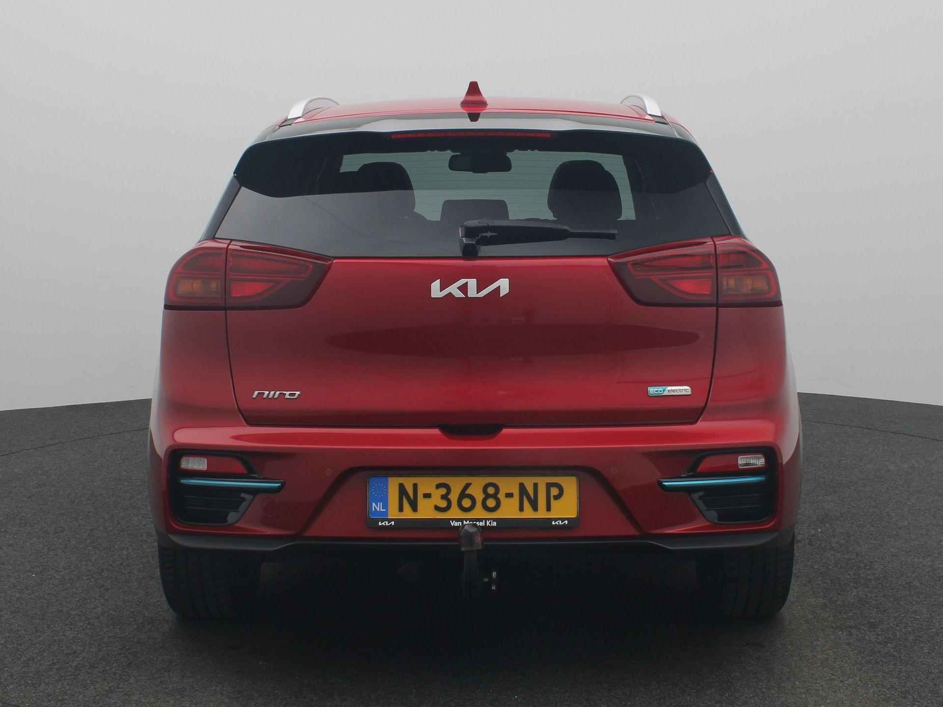 Kia e-Niro ExecutiveLine 64 kWh | LED | Stoelverwarming | Stoelkoeling | Navigatie | Apple Carplay - Android Auto - 6/49