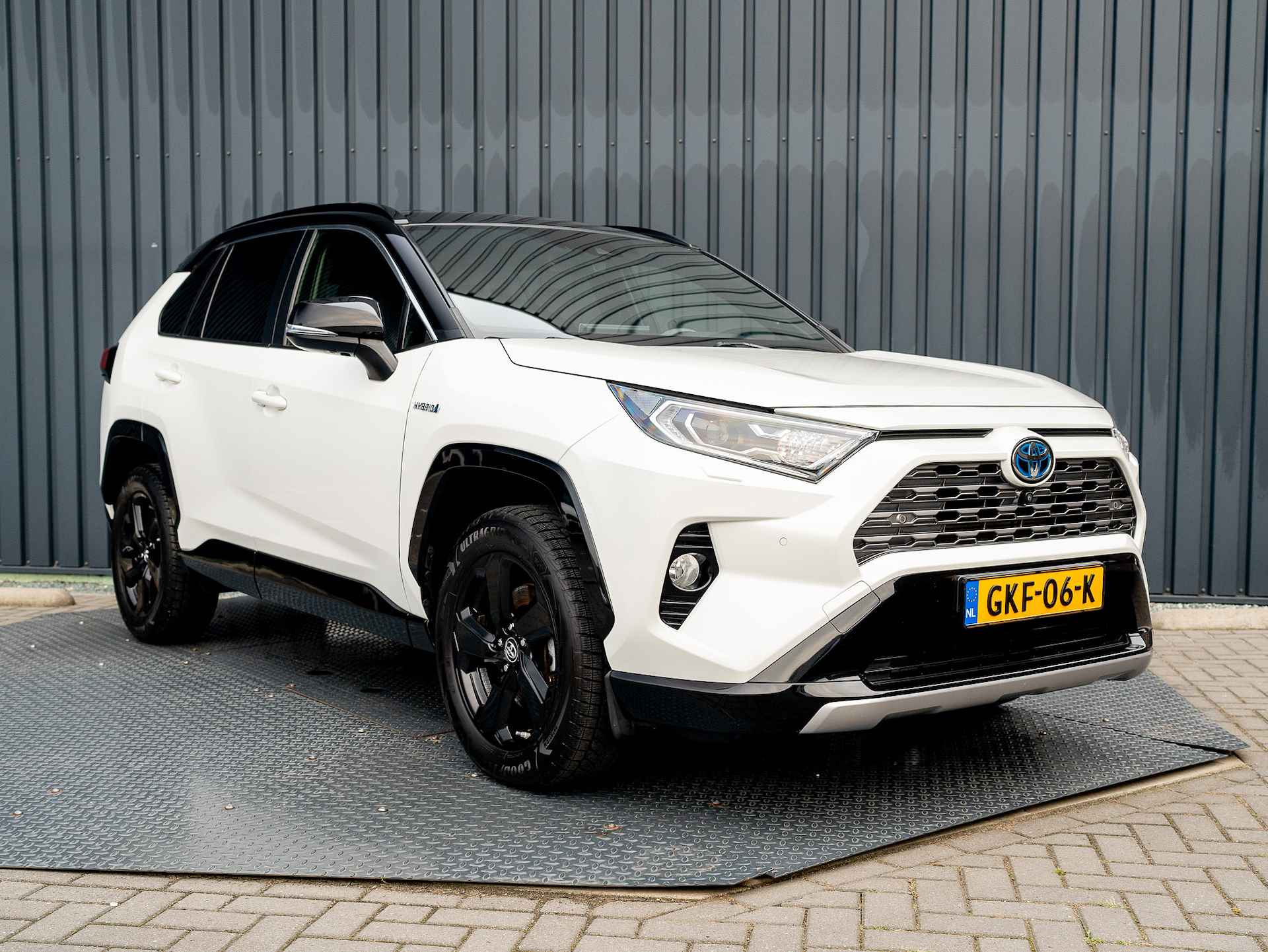 Toyota RAV4 2.5 Hybrid Bi-Tone | 360 Camera | JBL | Dodehoek sensoren | Prijs Rijklaar!! - 23/45