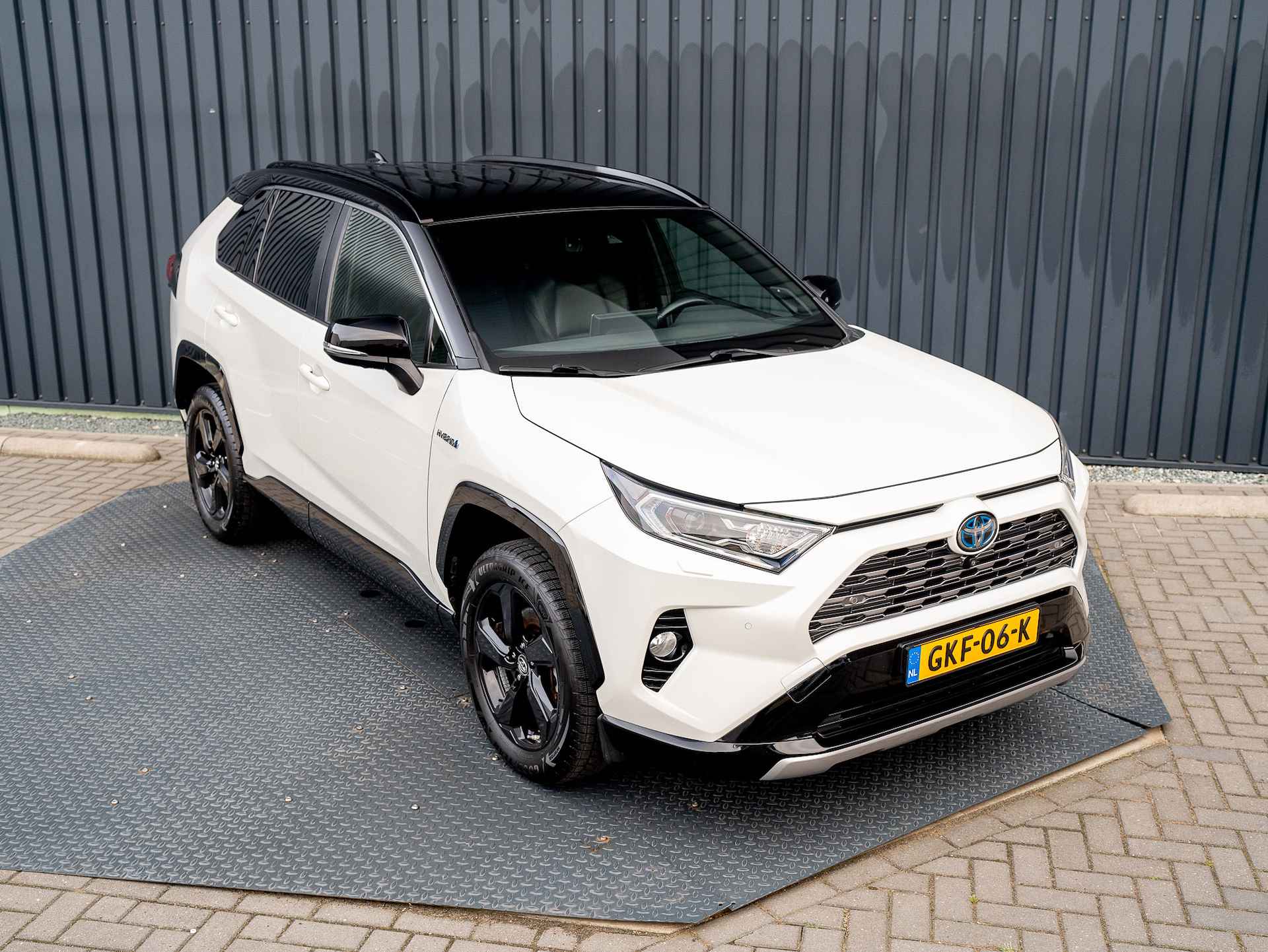 Toyota RAV4 2.5 Hybrid Bi-Tone | 360 Camera | JBL | Dodehoek sensoren | Prijs Rijklaar!! - 37/45