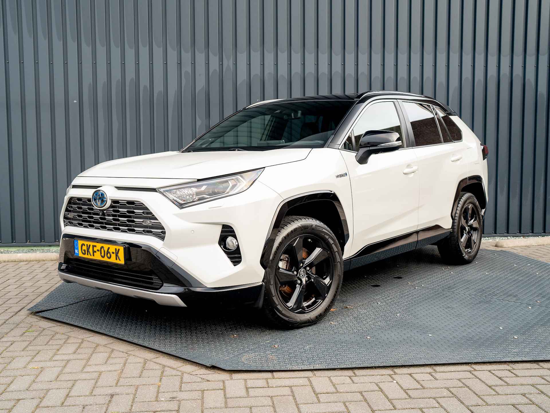 Toyota RAV4 2.5 Hybrid Bi-Tone | 360 Camera | JBL | Dodehoek sensoren | Prijs Rijklaar!! - 41/45