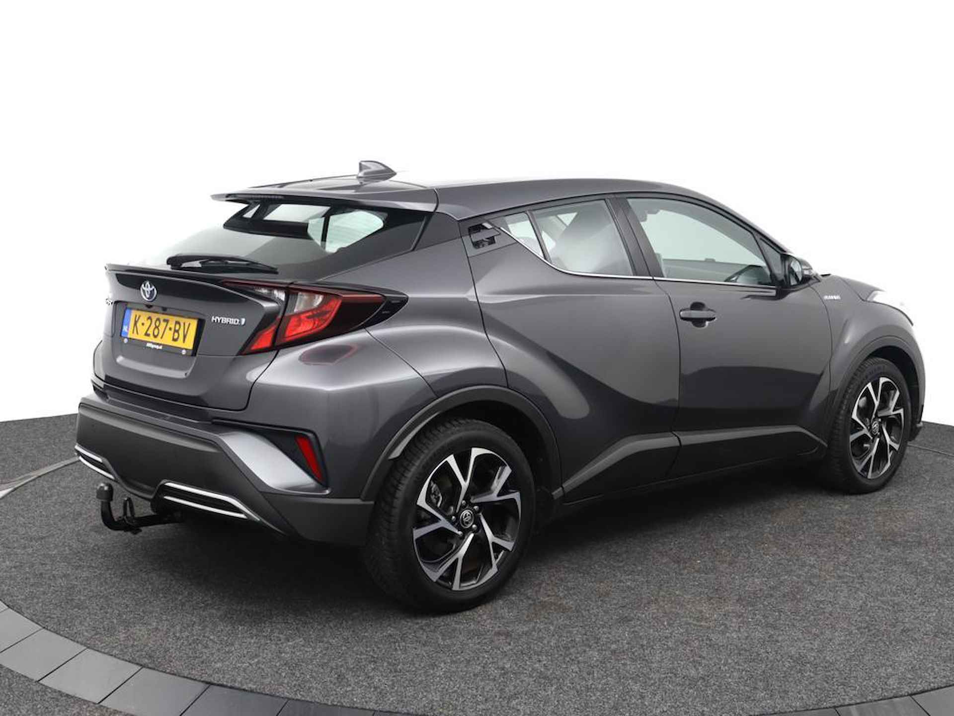 Toyota C-HR 2.0 Hybrid Dynamic | Trekhaak | Parkeersensoren | Navigatie | Apple carplay-android auto | - 2/44