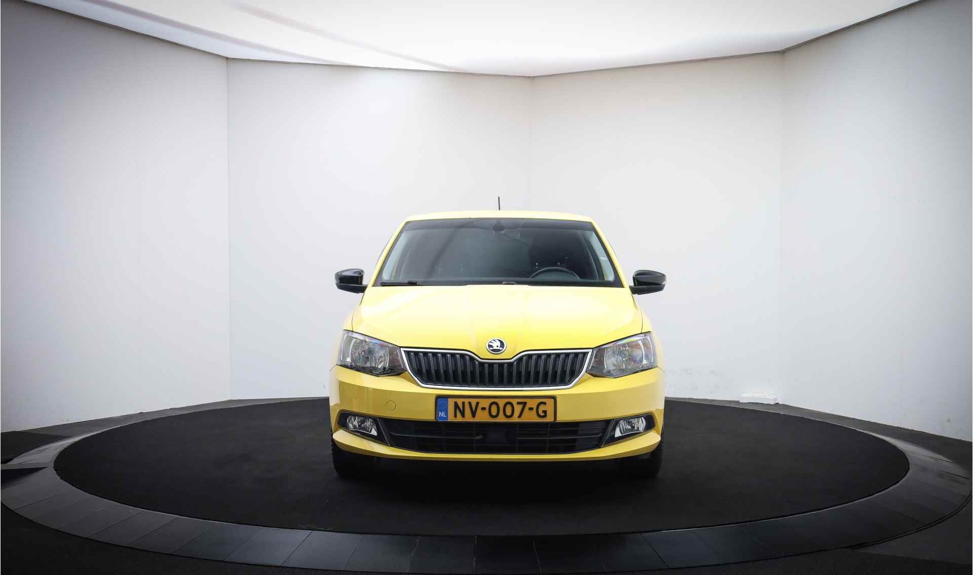 Škoda Fabia 1.2TSI Style CARPLAY/NAVI/AIRCO/CRUISE/PDC/TREKHAAK/LMV - 2/23