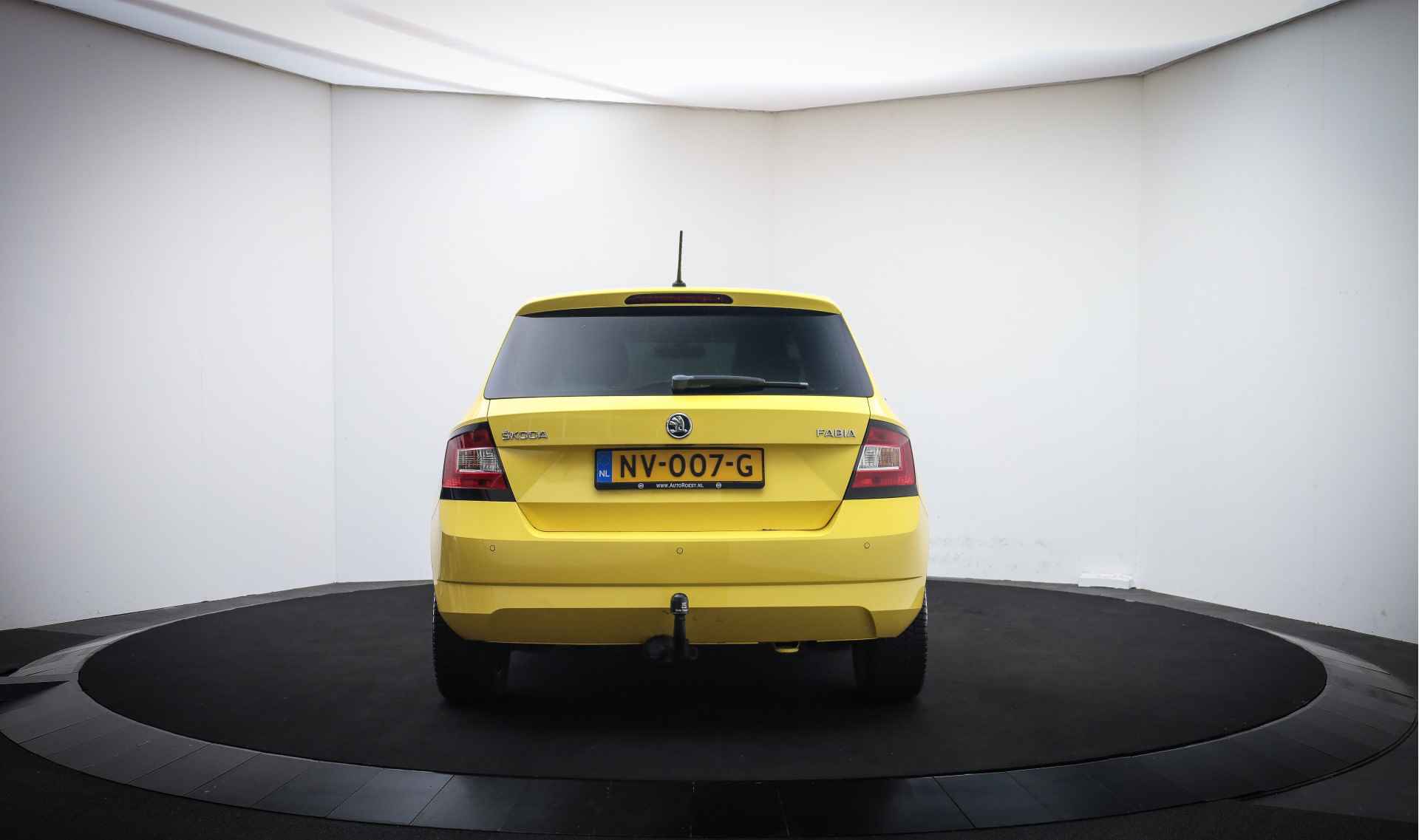 Škoda Fabia 1.2TSI Style CARPLAY/NAVI/AIRCO/CRUISE/PDC/TREKHAAK/LMV - 6/23