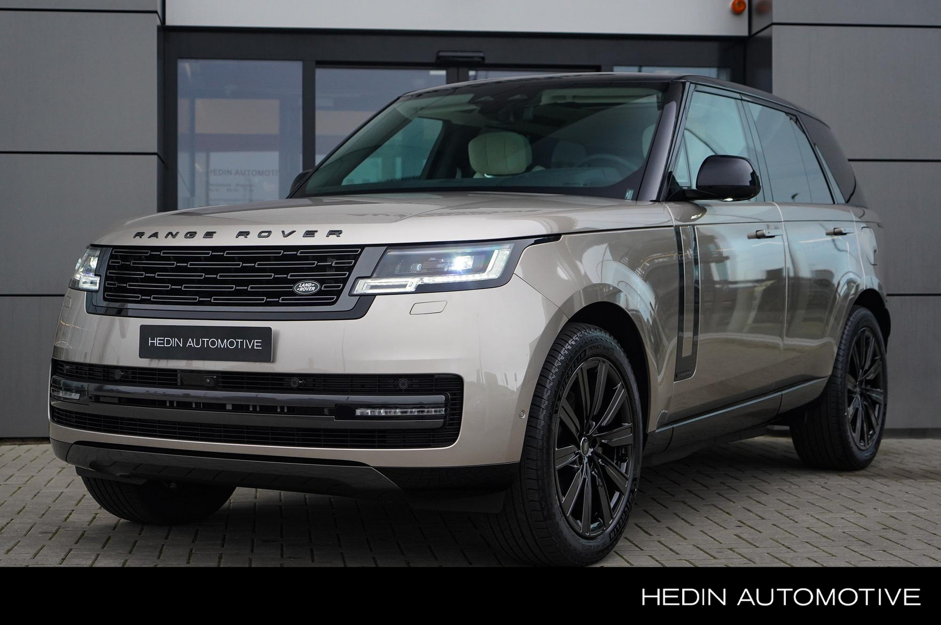 Land Rover Range Rover P460e Autobiography PHEV | Batumi Gold | Rear Seat Entertainment | Perlino Leather |