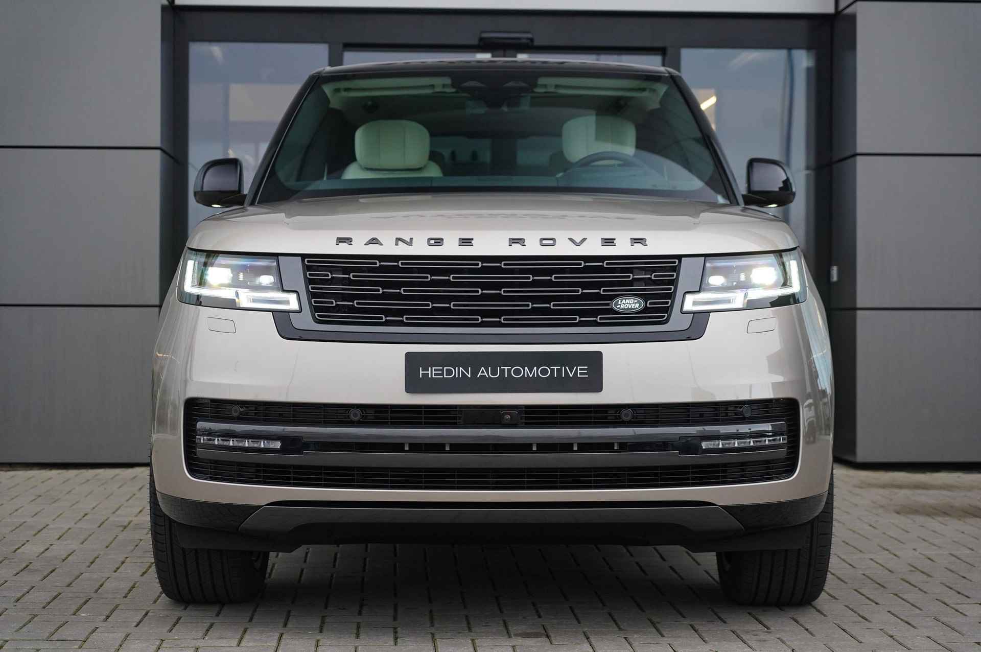 Land Rover Range Rover P460e Autobiography PHEV | Batumi Gold | Rear Seat Entertainment | Perlino Leather | - 2/39