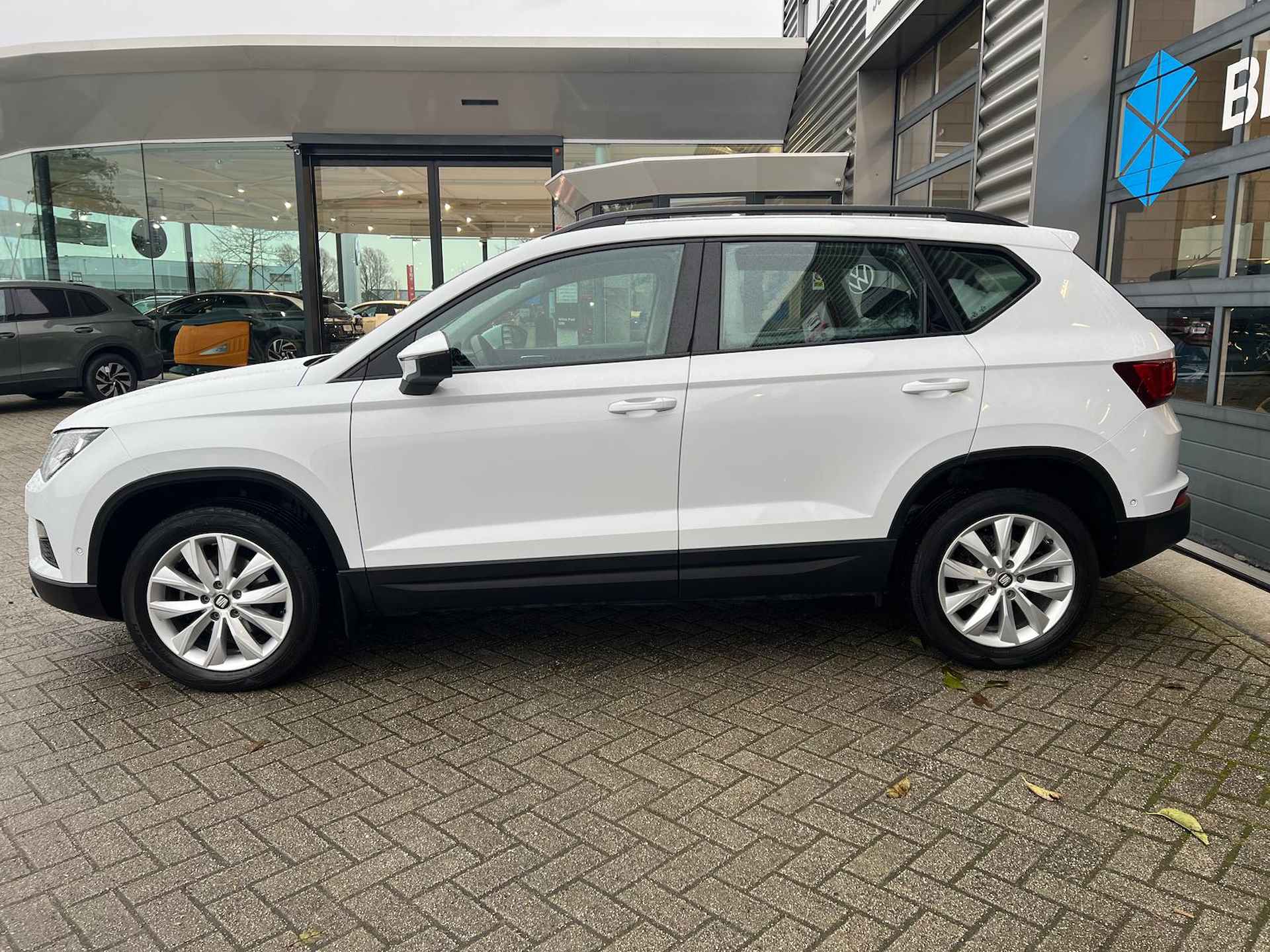 SEAT Ateca 1.5 TSI 150 pk Style Business Intense DSG | Navigatie | Trekhaak | Cruise Adaptief | Standkachel | - 6/37