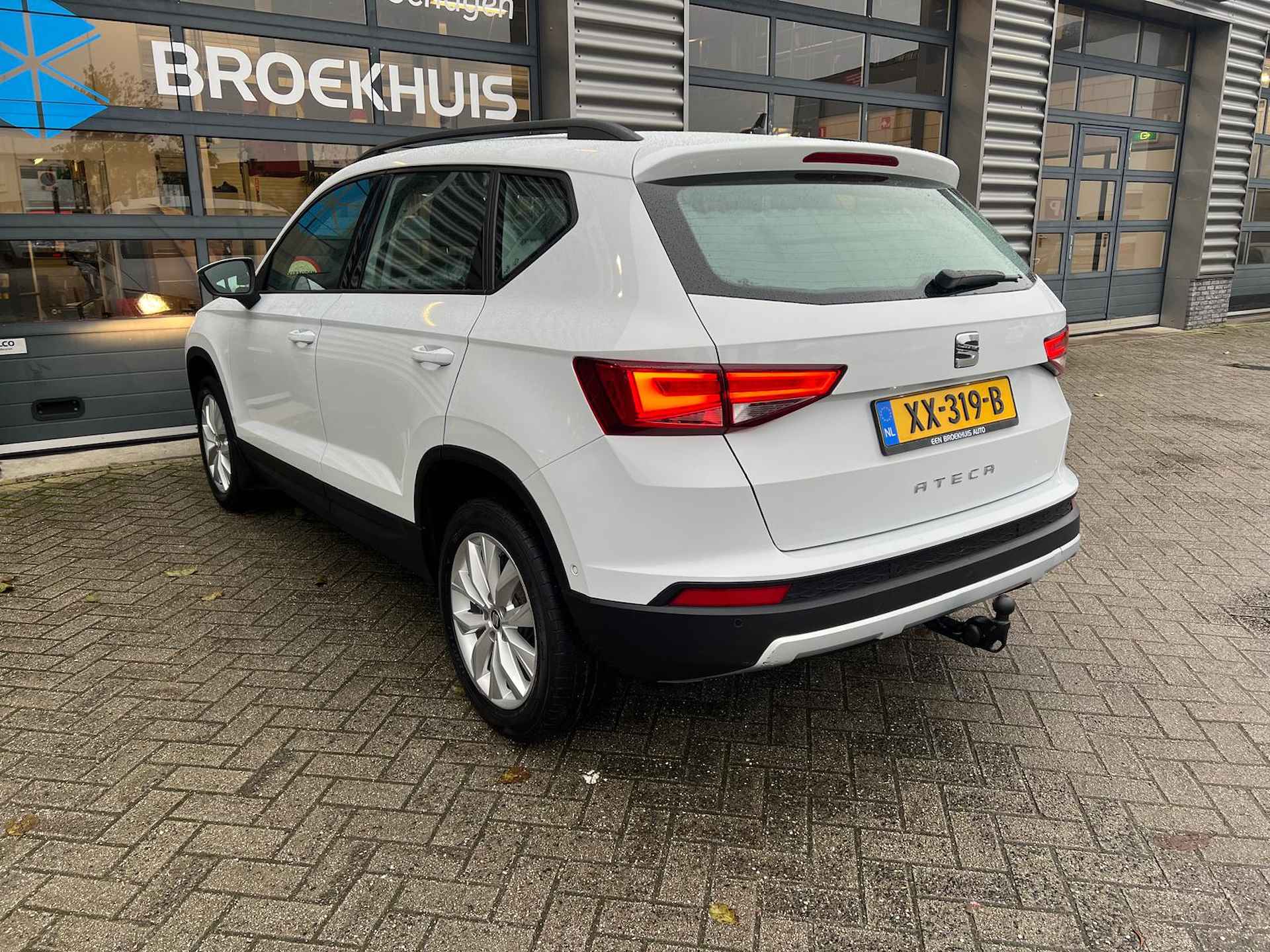 SEAT Ateca 1.5 TSI 150 pk Style Business Intense DSG | Navigatie | Trekhaak | Cruise Adaptief | Standkachel | - 8/37