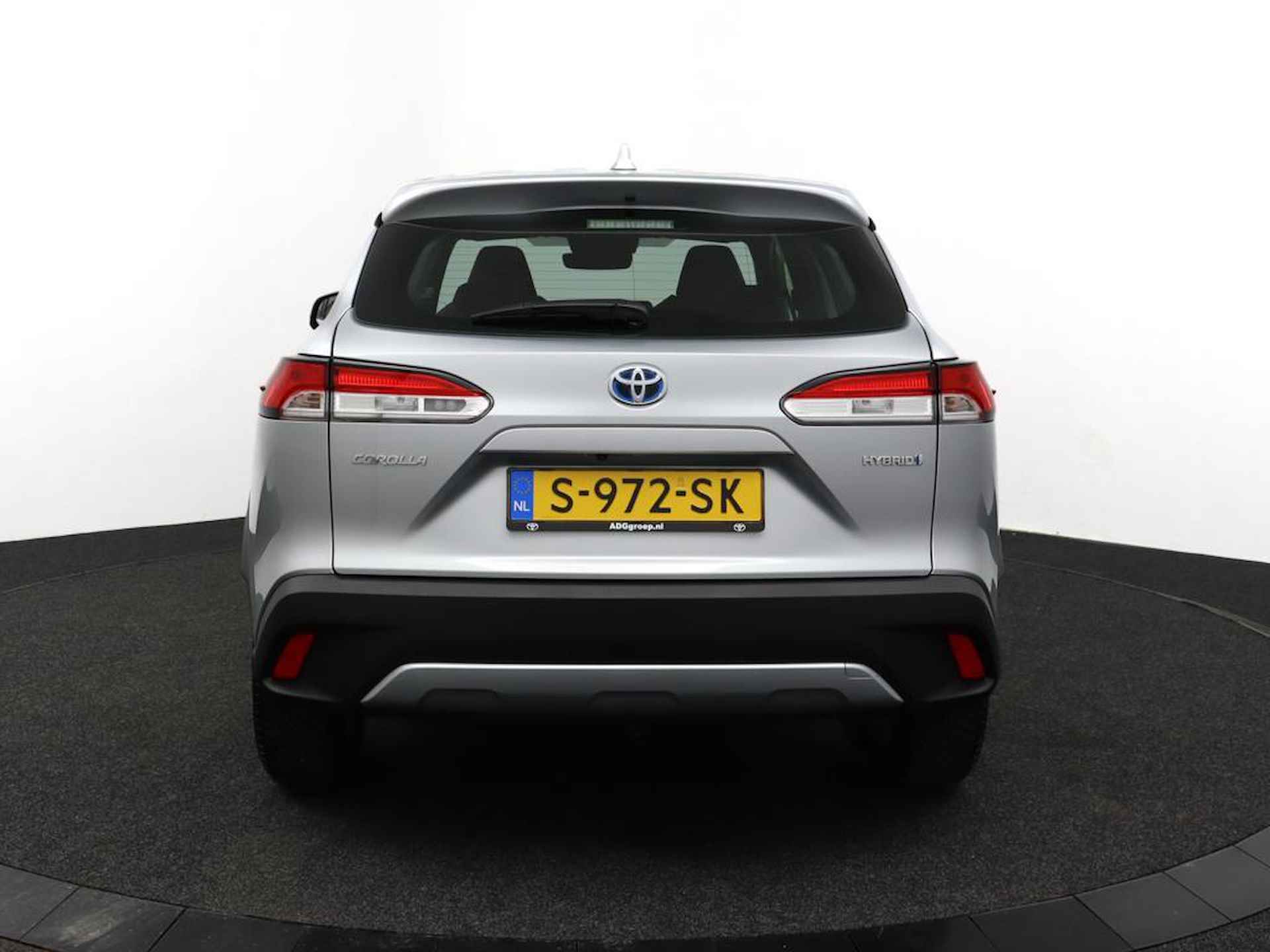 Toyota Corolla Cross 2.0 High Power Hybrid Active | Adaptive Cruise Control | Achteruitrijcamera | Automaat | Apple Carplay | Android Auto | - 35/48