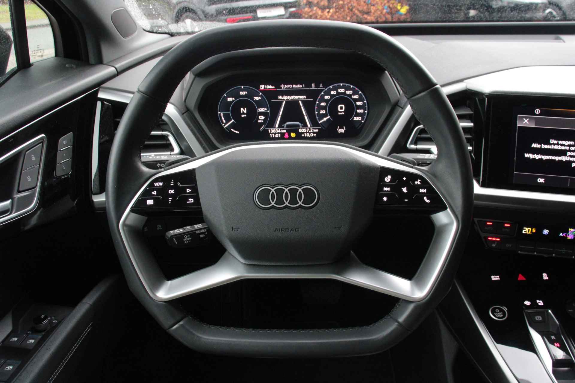 Audi Q4 e-tron 40 Advanced edition 77 kWh | Matrix LED | Camera | Lederen sportstoelen | Adaptive Cruise | Dodehoeksensoren - 12/18