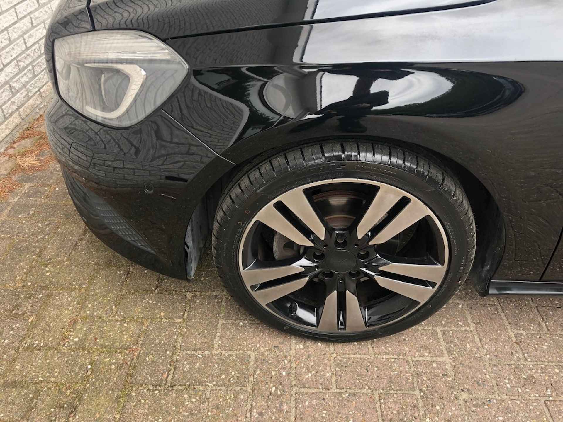 MERCEDES-BENZ A-klasse a200 **automaat/nieuw model** - 12/25