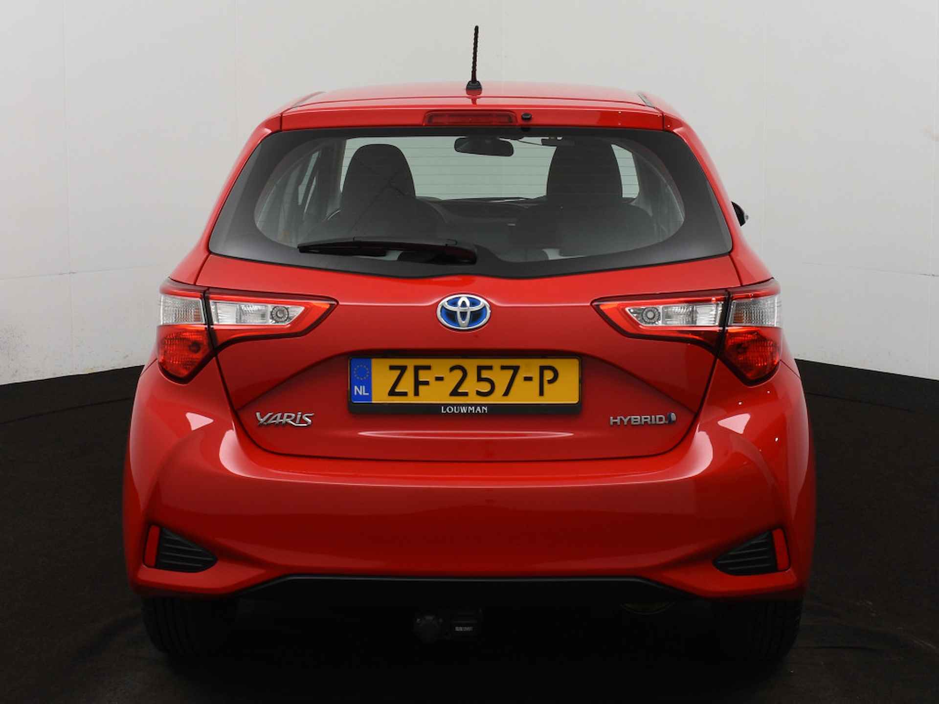 Toyota Yaris 1.5 Hybrid Active | Climate Control | Parkeercamera | Airco | - 25/32