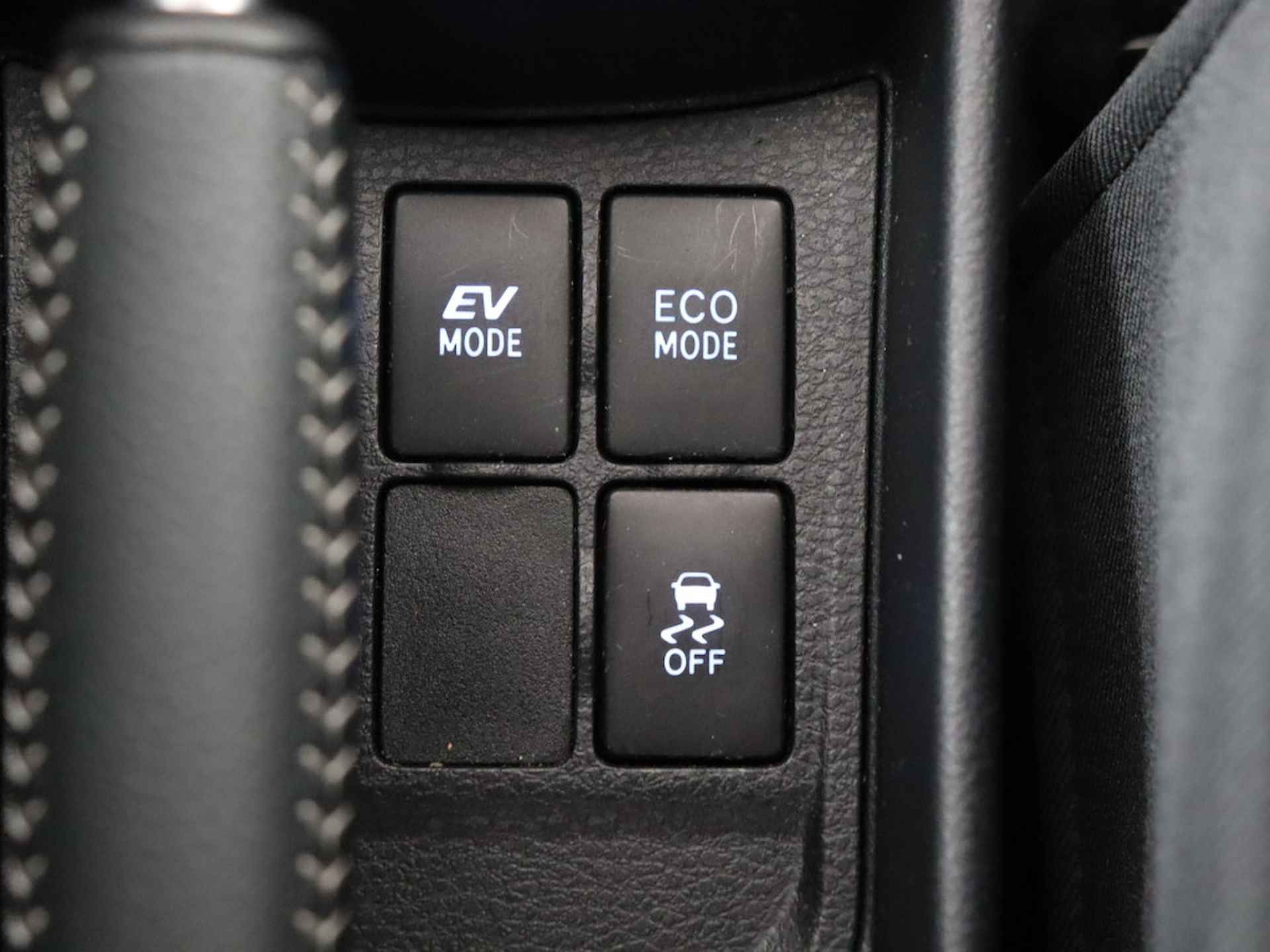 Toyota Yaris 1.5 Hybrid Active | Climate Control | Parkeercamera | - 29/32