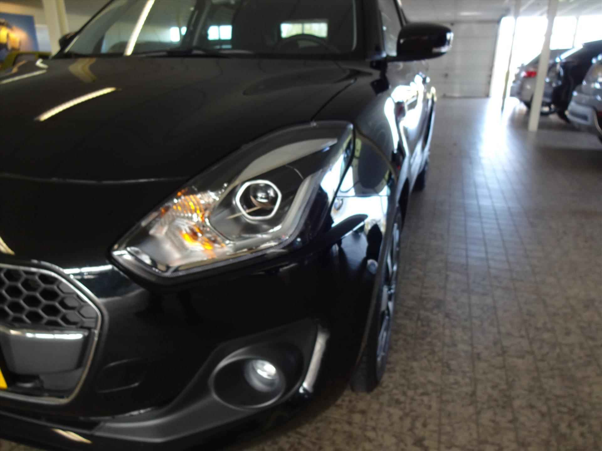 SUZUKI Swift 1.2 Smart Hybrid Stijl - 6/27