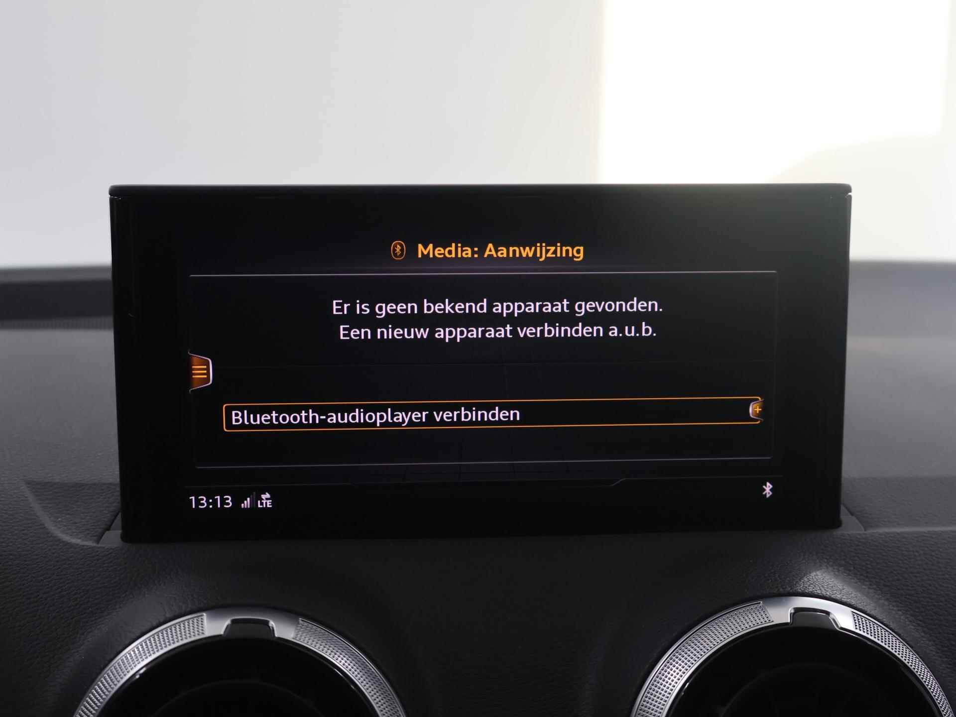 Audi Q2 35 TFSI S-Line | Trekhaak | Virtual cockpit | Navigatiesysteem | Stoelverwarming  | Cruise control Adaptief | Keyless Go | Elektr. Achterklep | - 16/42