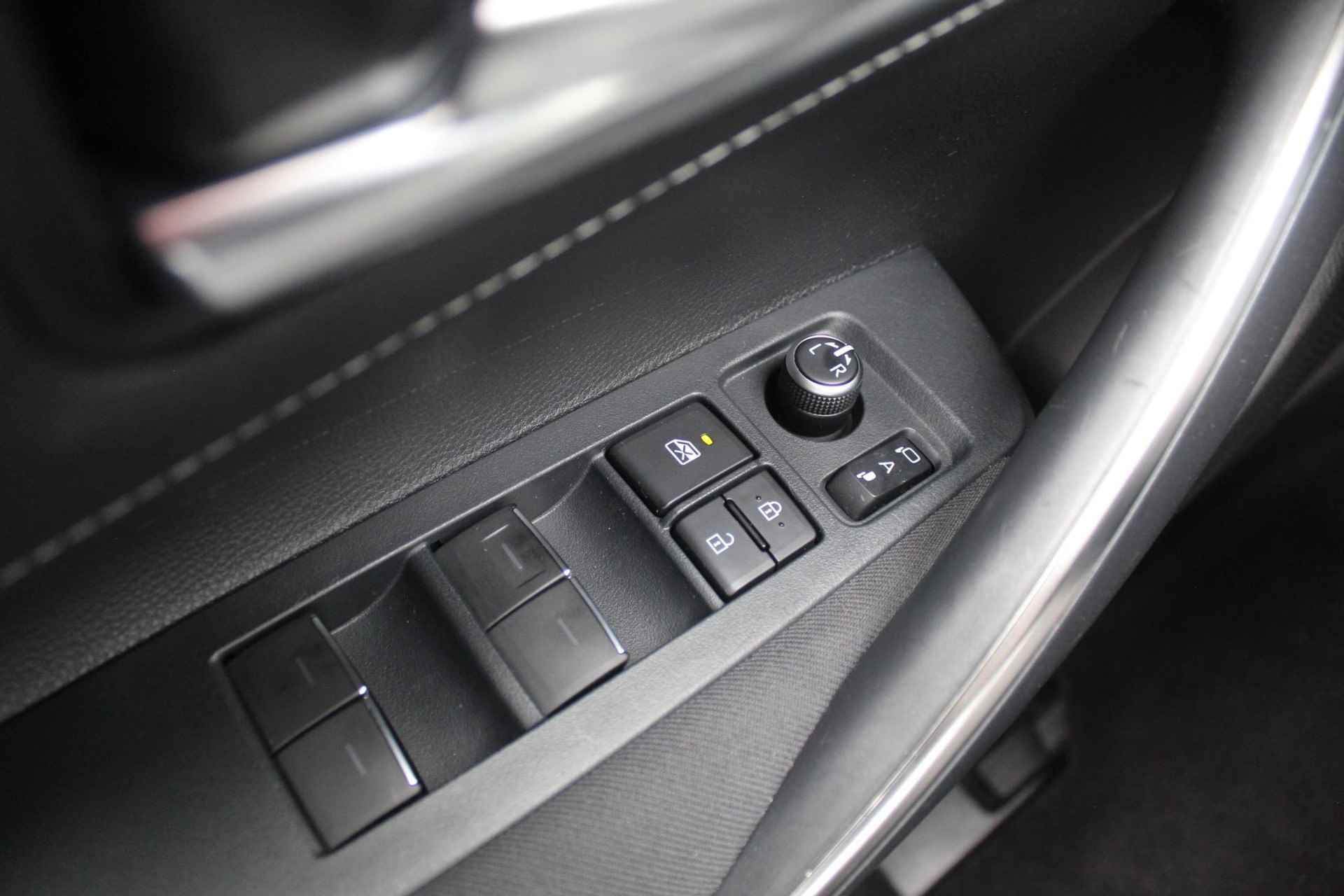 Suzuki Swace 1.8 Hybrid Select  | Stoelverwarming | Camera | Navigatie* | Carplay | - 13/32