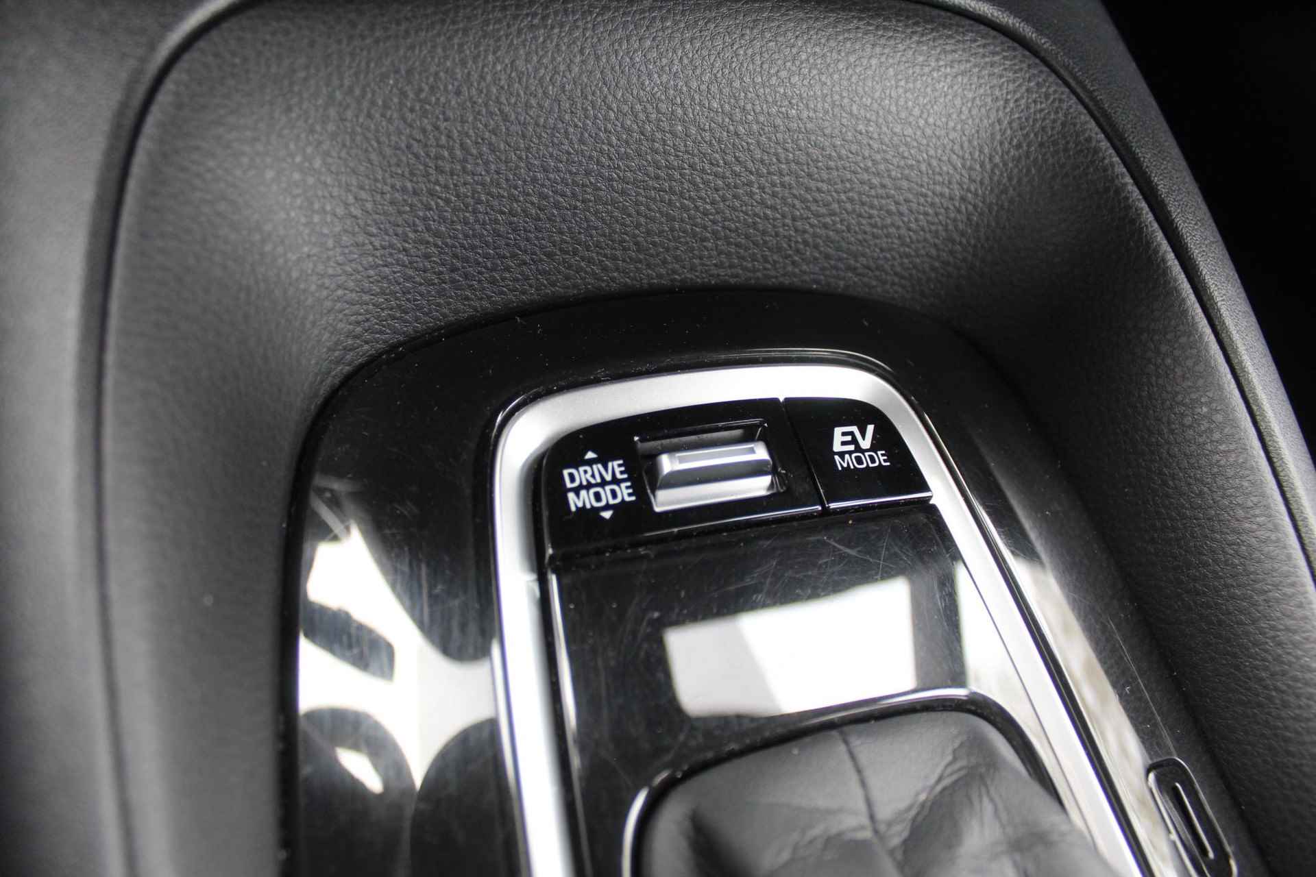 Suzuki Swace 1.8 Hybrid Select  | Stoelverwarming | Camera | Navigatie* | Carplay | - 19/32