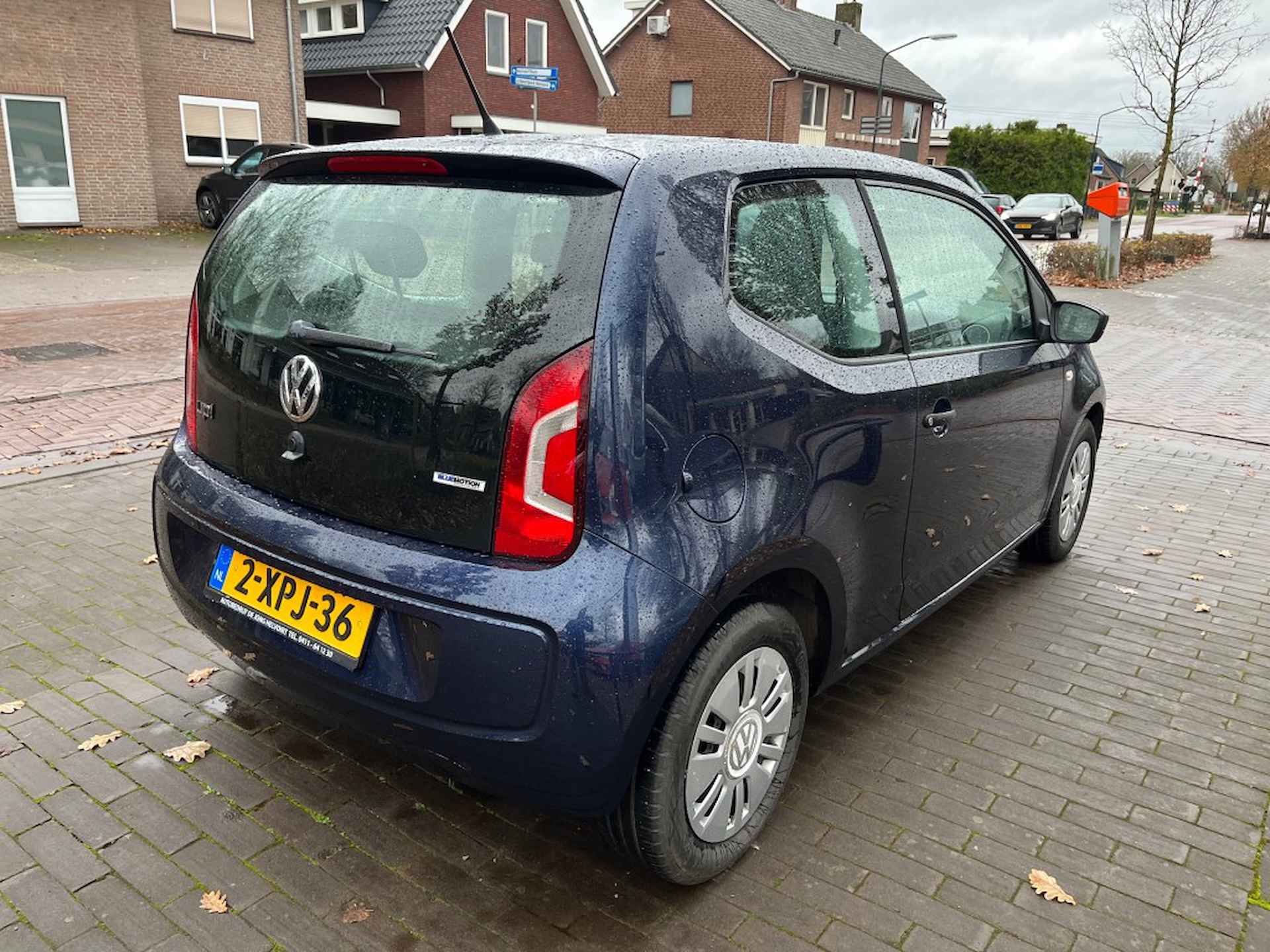 VOLKSWAGEN Up 1.0 TAKE UP! BLUEMOTION 3-DEURS **58.000KM** - 6/12