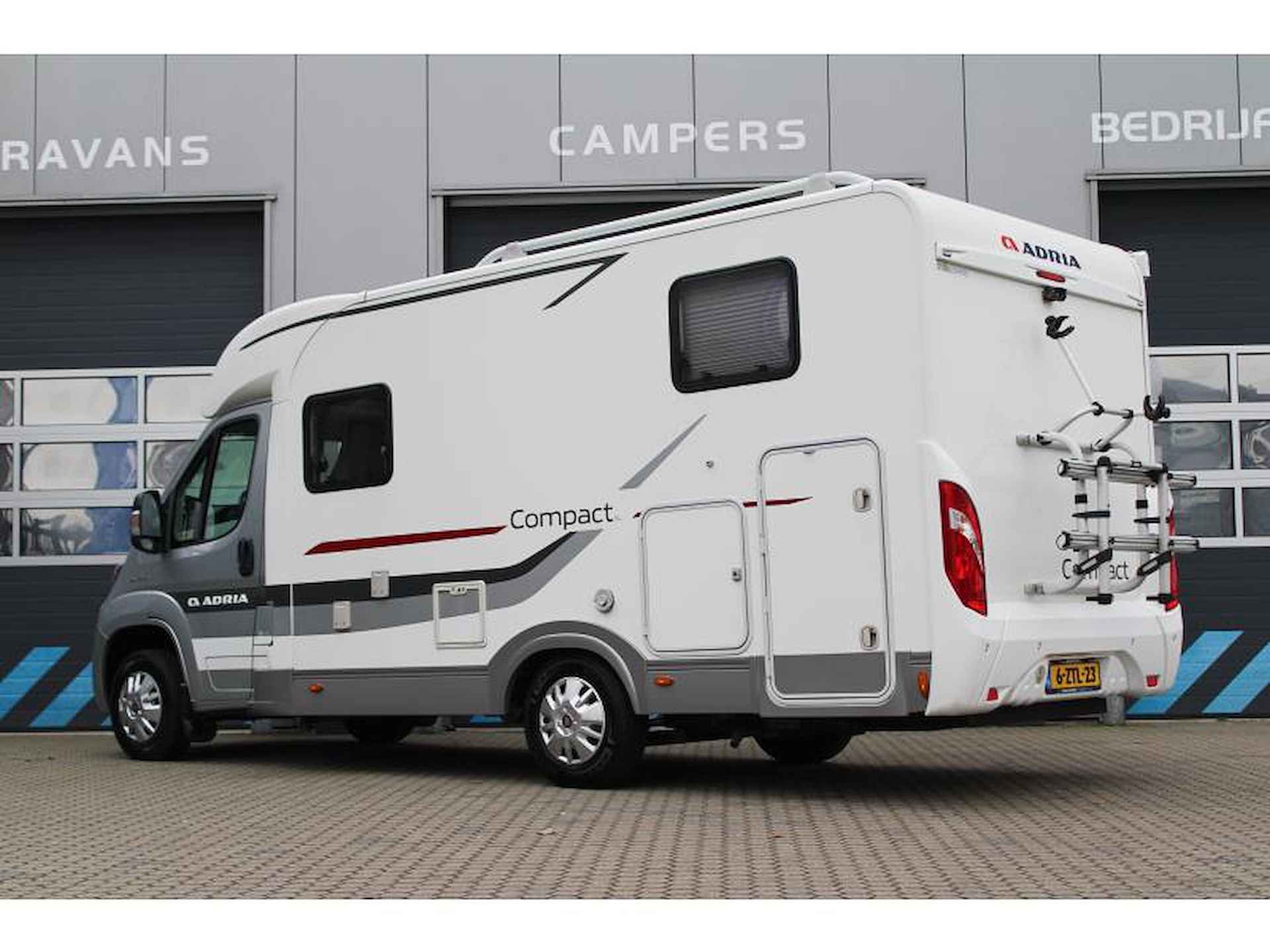 Adria Compact SL Nieuwe Bekleding Bearlock - 5/22